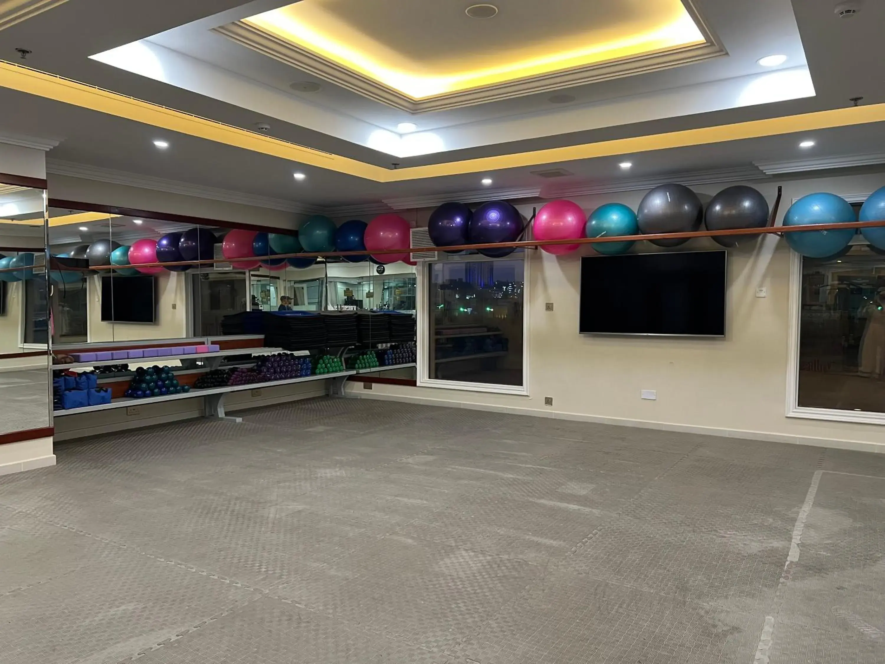 Fitness centre/facilities in Remaj Hotel Fitness centre/facilities in Remaj Hotel