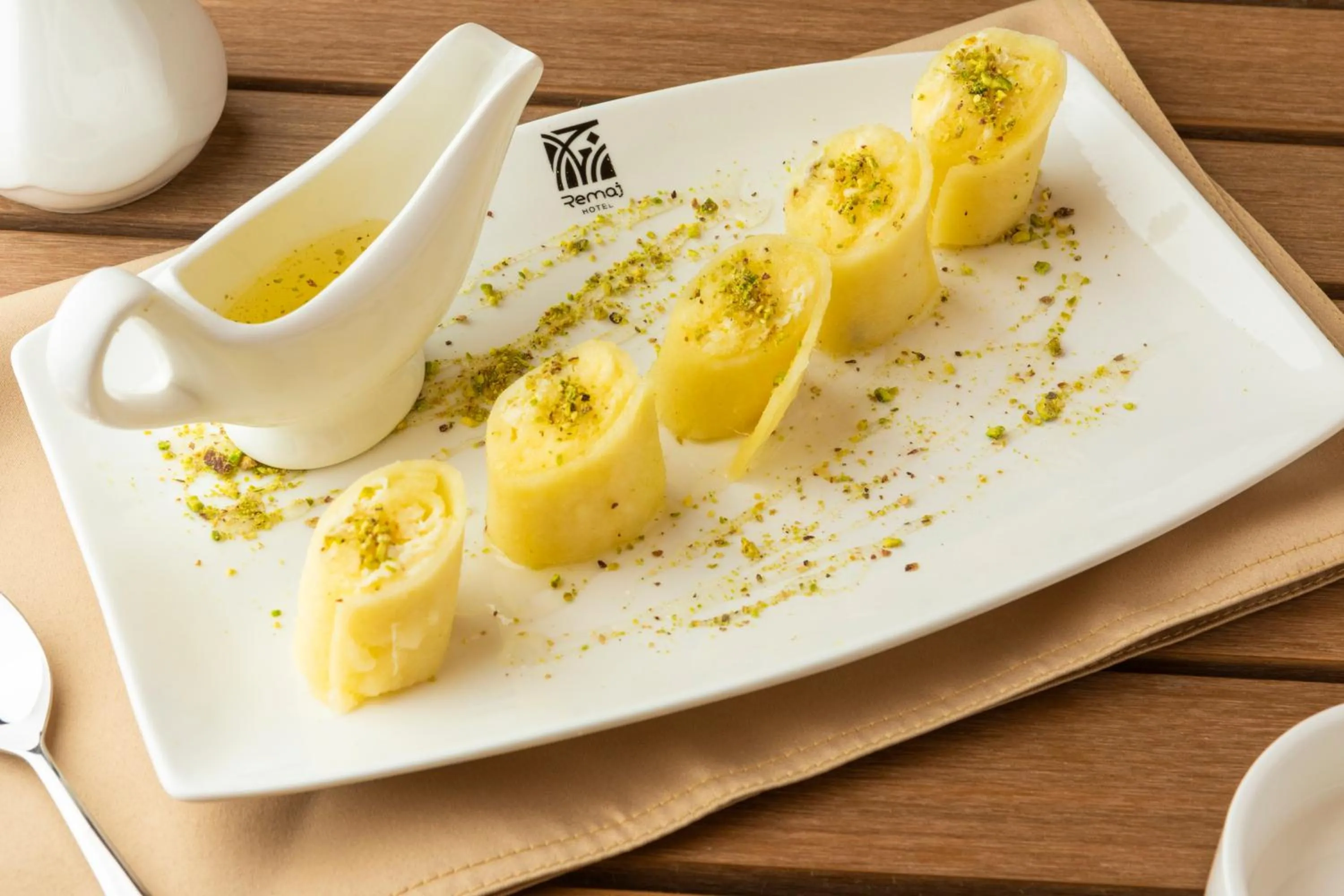 Food and drinks in Remaj Hotel