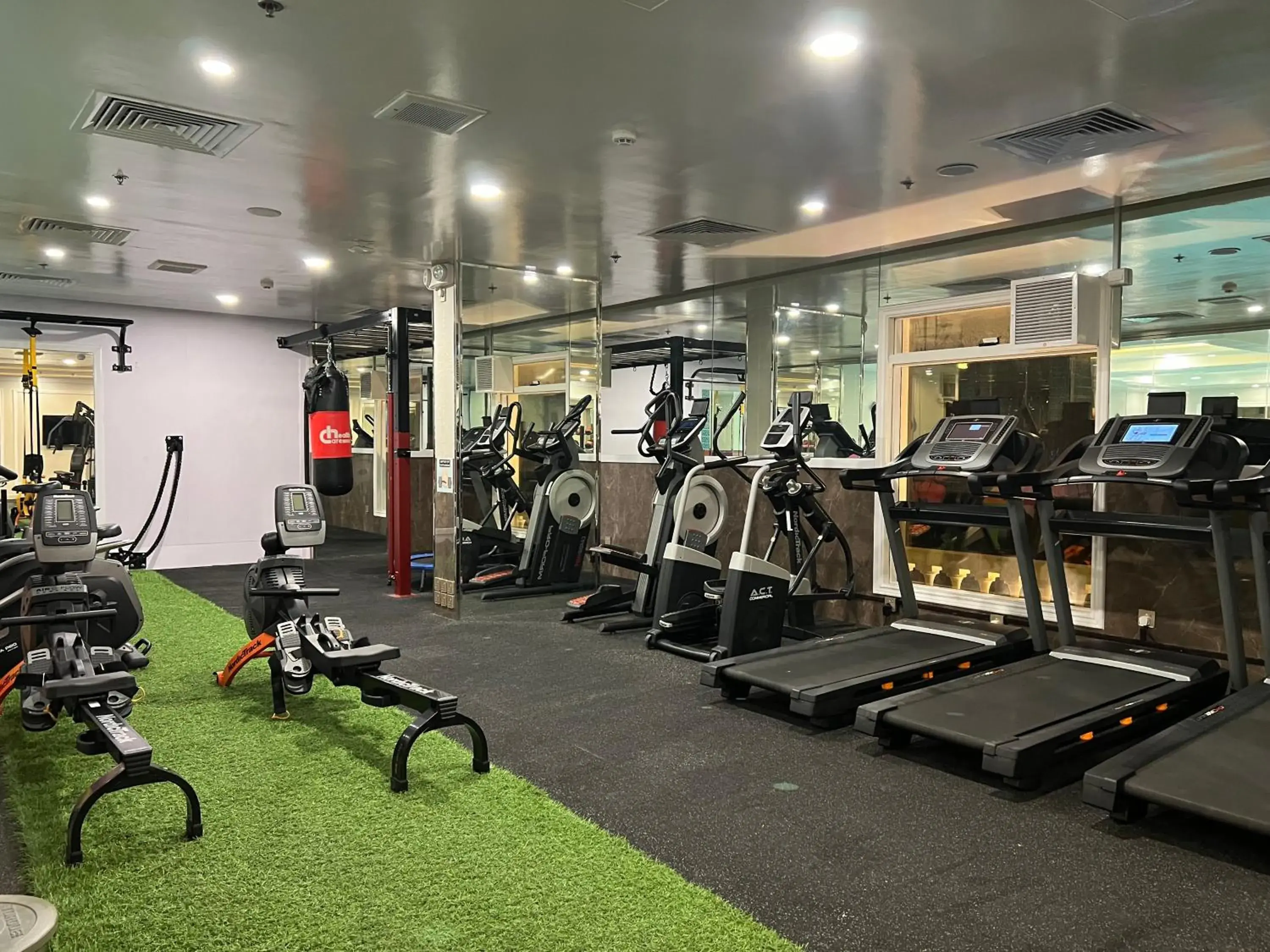 Fitness centre/facilities in Remaj Hotel Fitness centre/facilities in Remaj Hotel