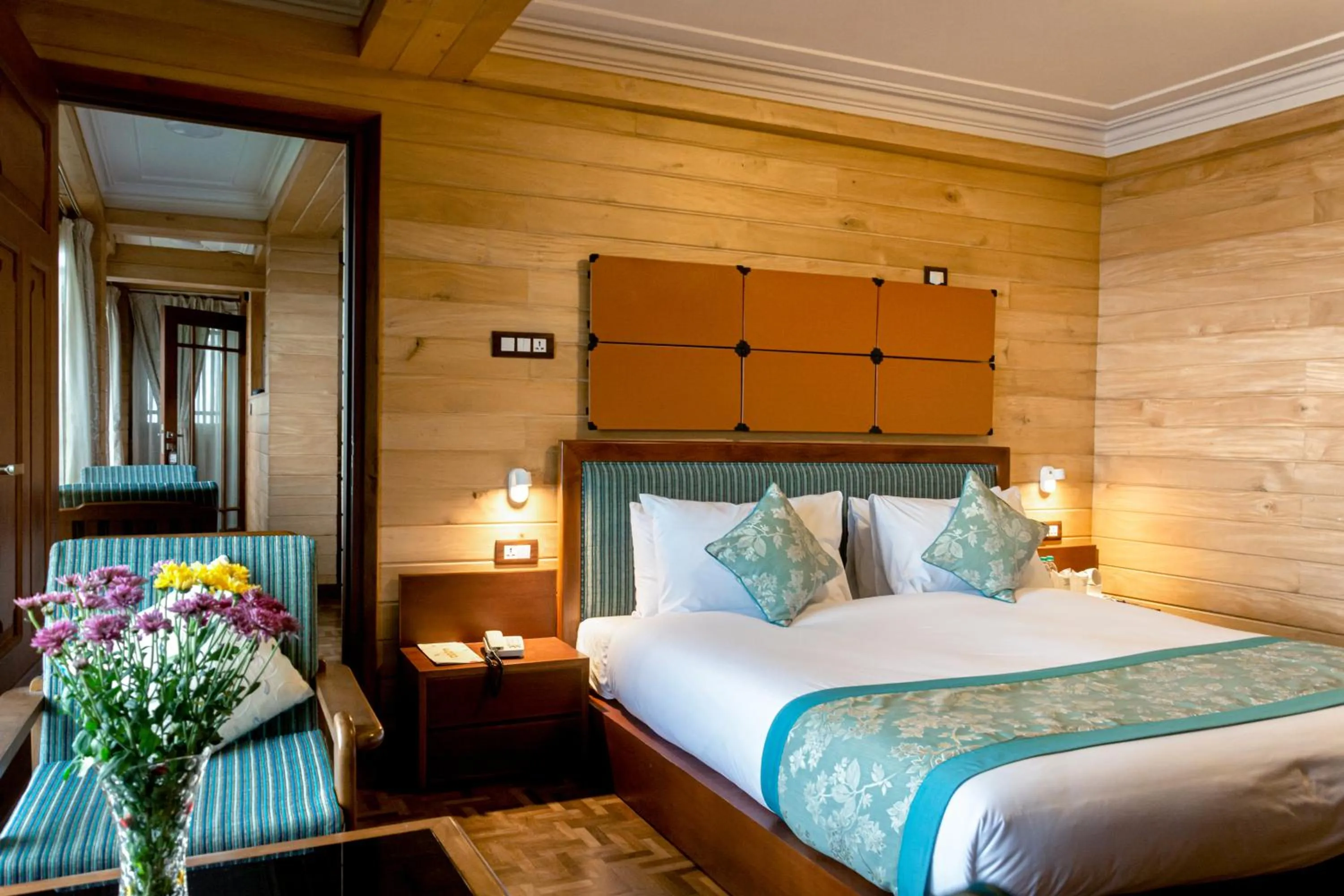 Bed in Udaan Dekeling Resort, Darjeeling