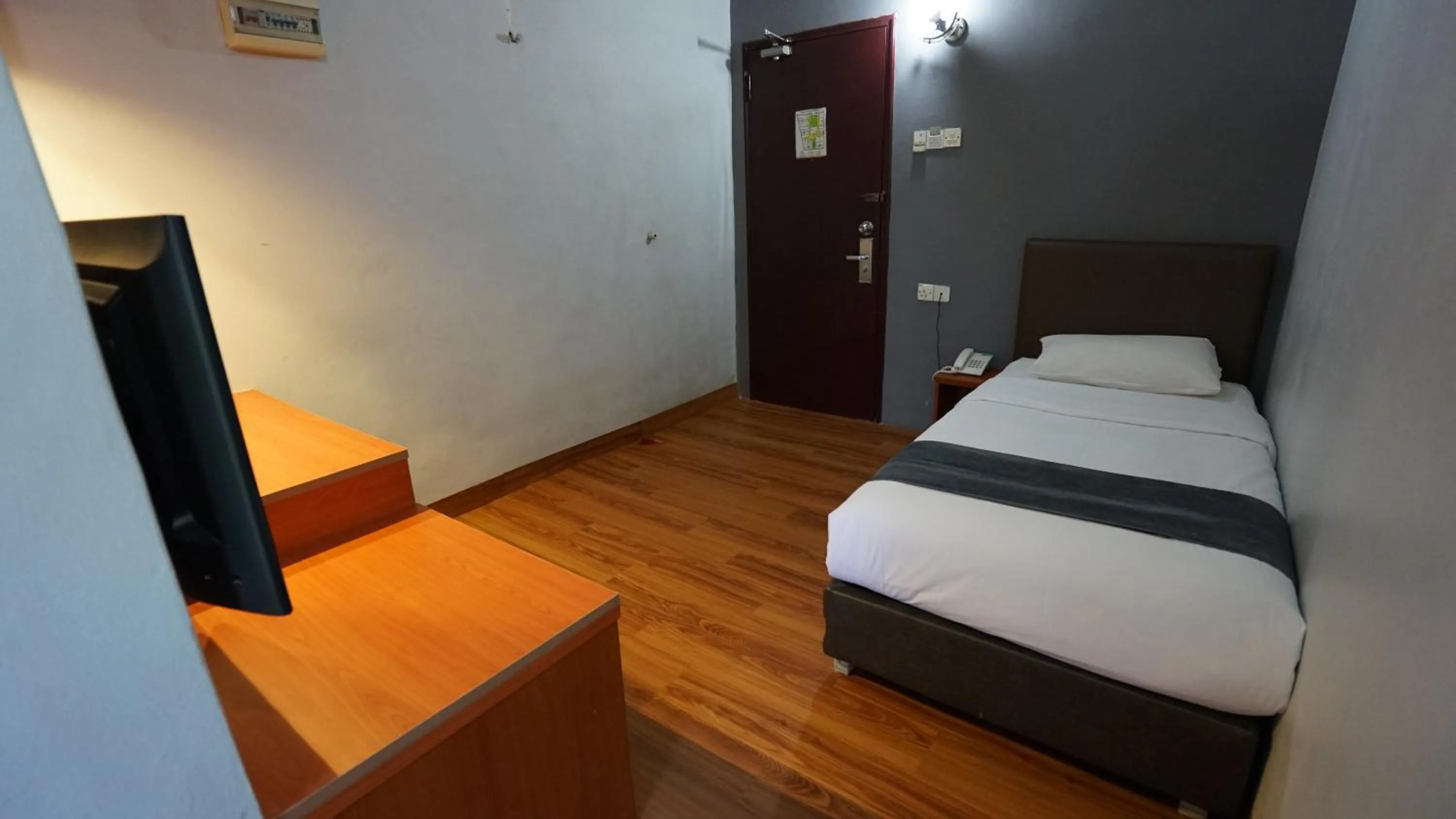 Bed in Zen Zeng Hotel