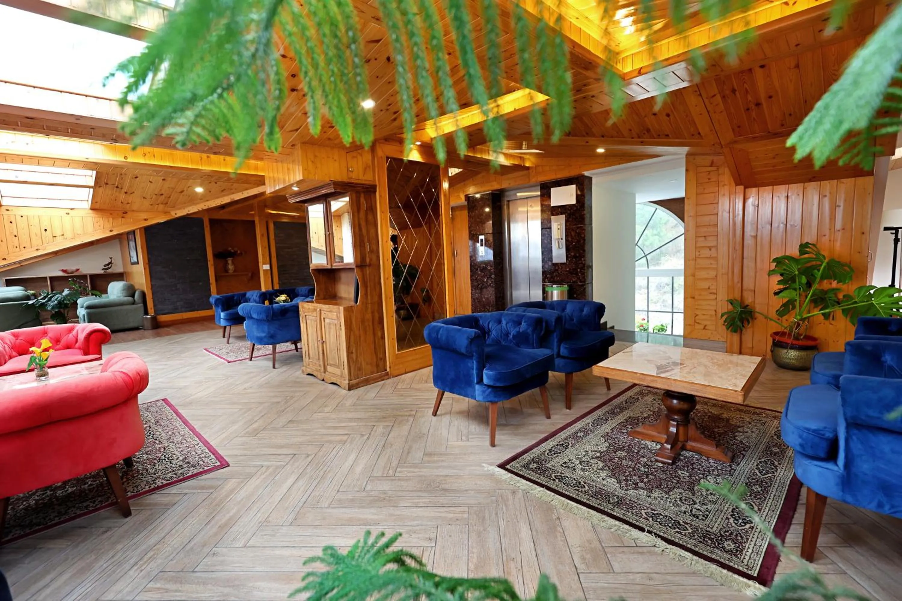 Lounge or bar in The Retreat Mashobra, Shimla