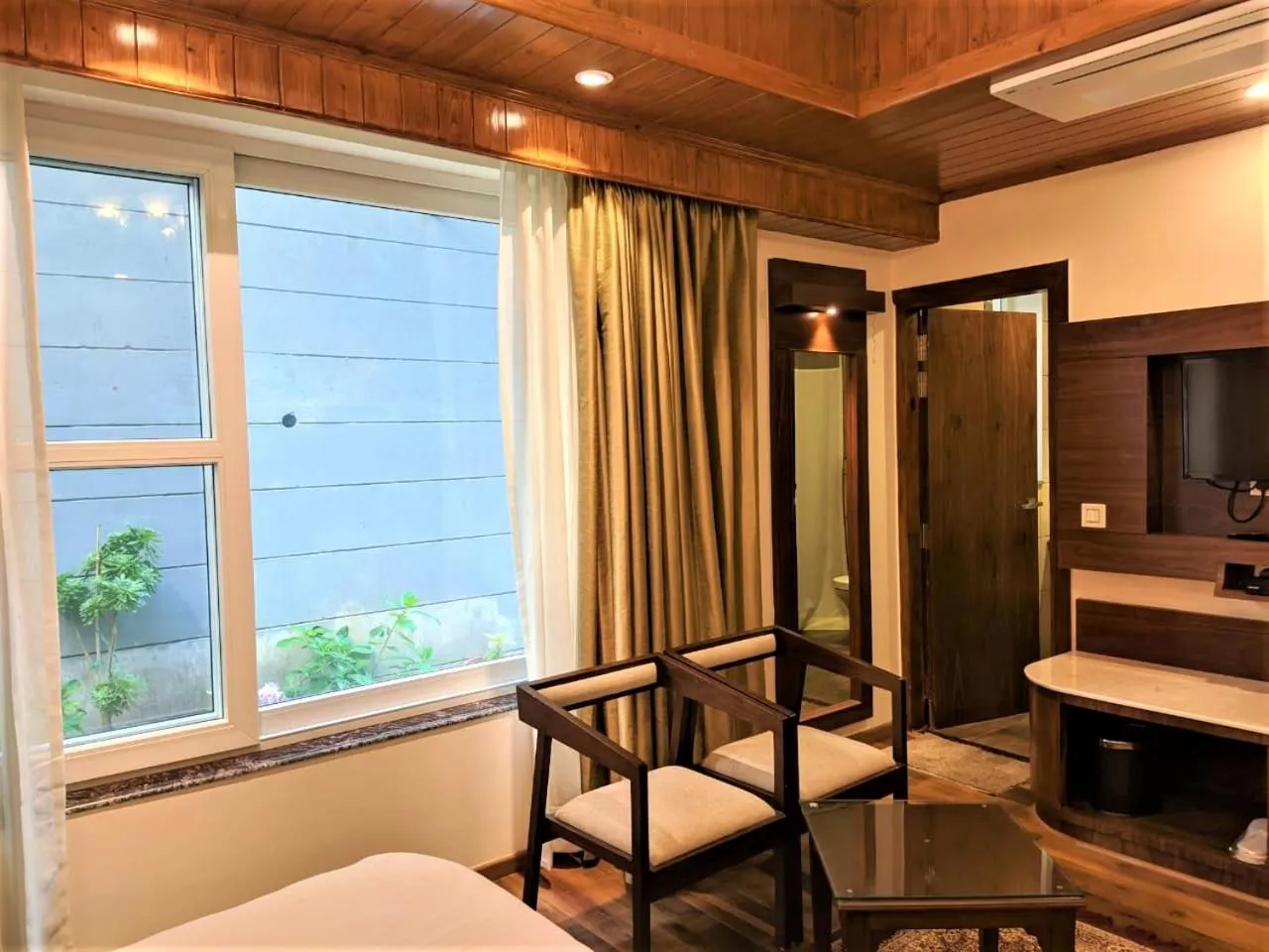 Bedroom in The Retreat Mashobra, Shimla