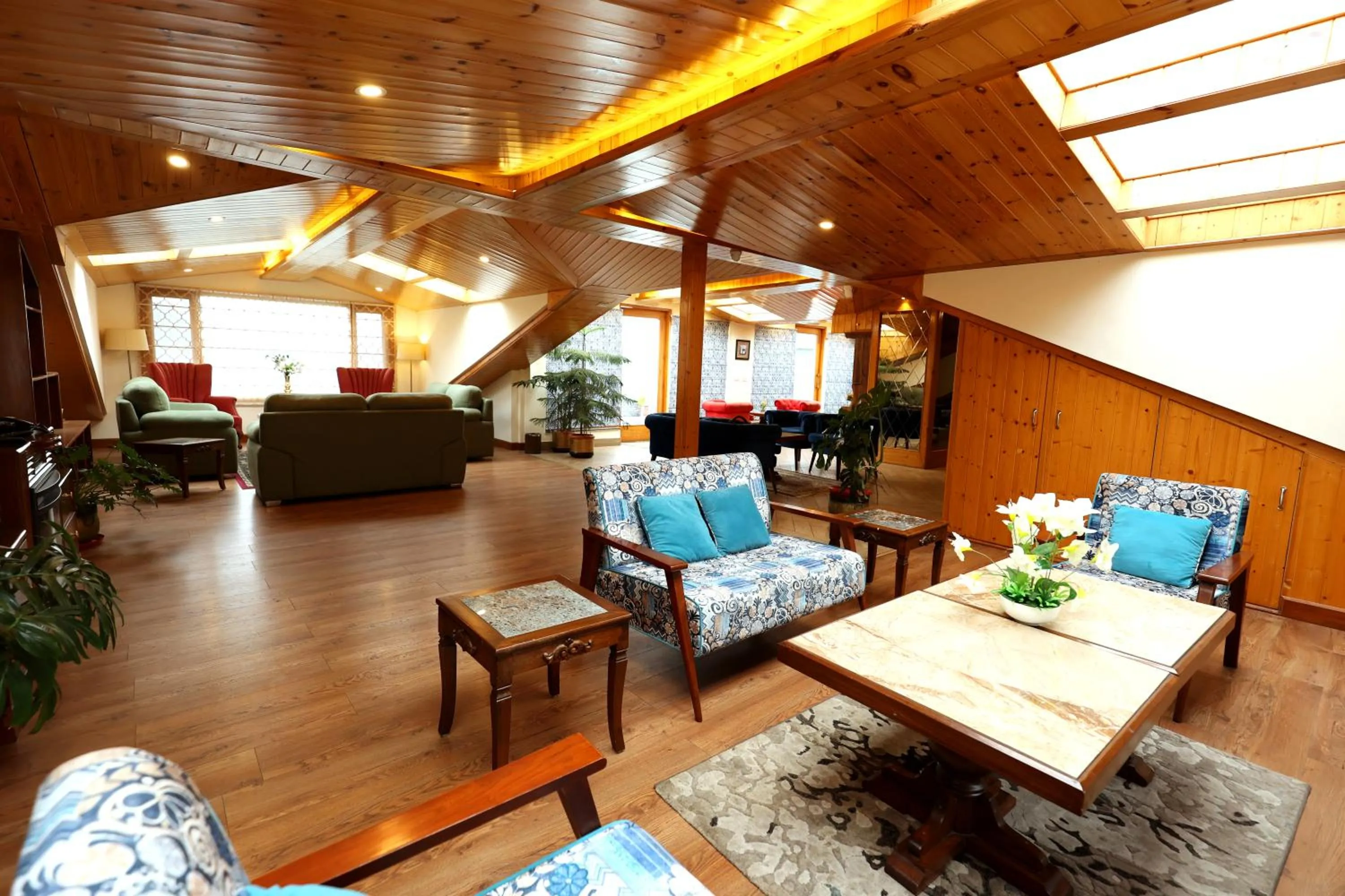 Lounge or bar in The Retreat Mashobra, Shimla