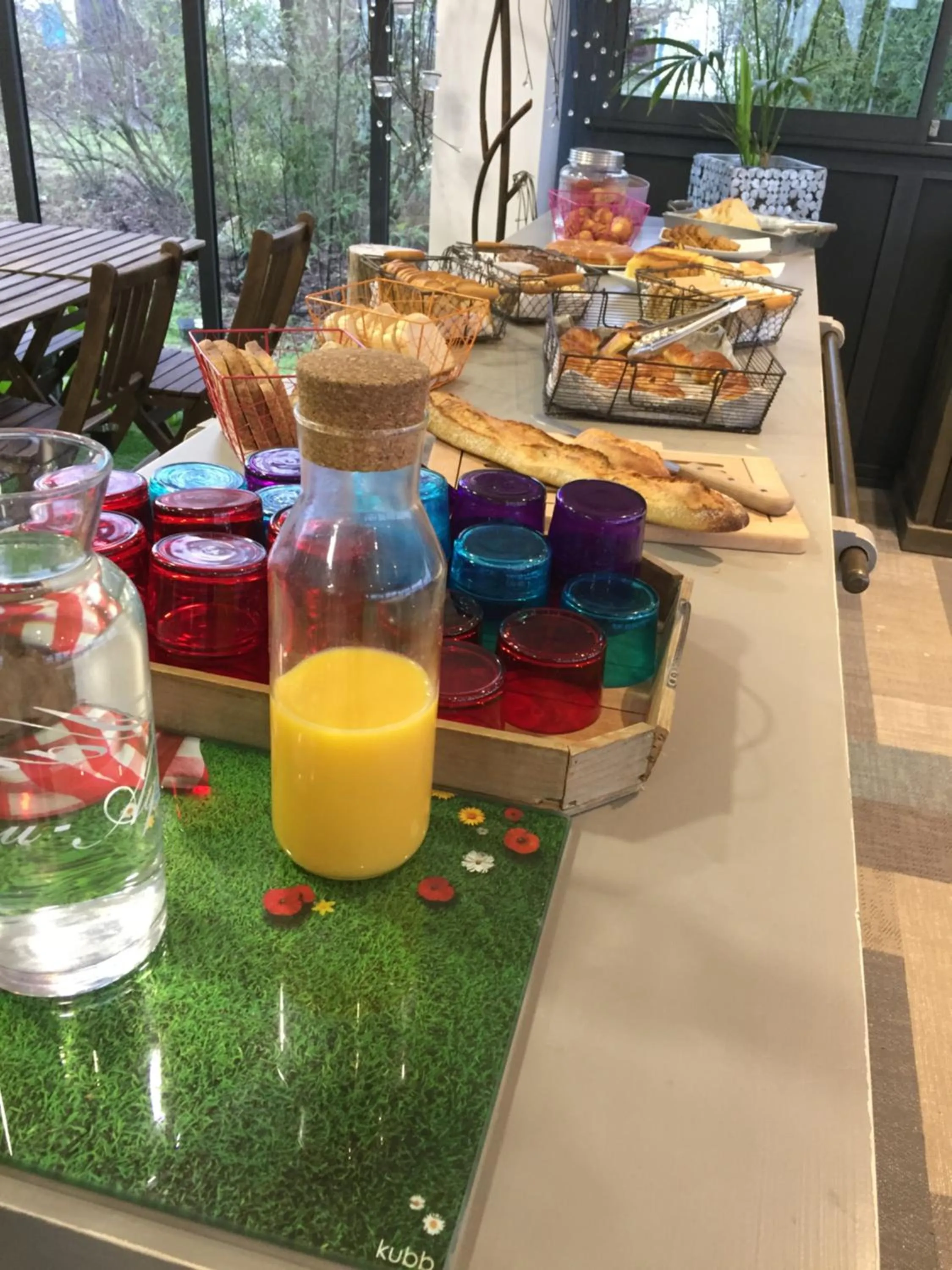 Buffet breakfast in Kyriad Direct La Rochelle Aytré