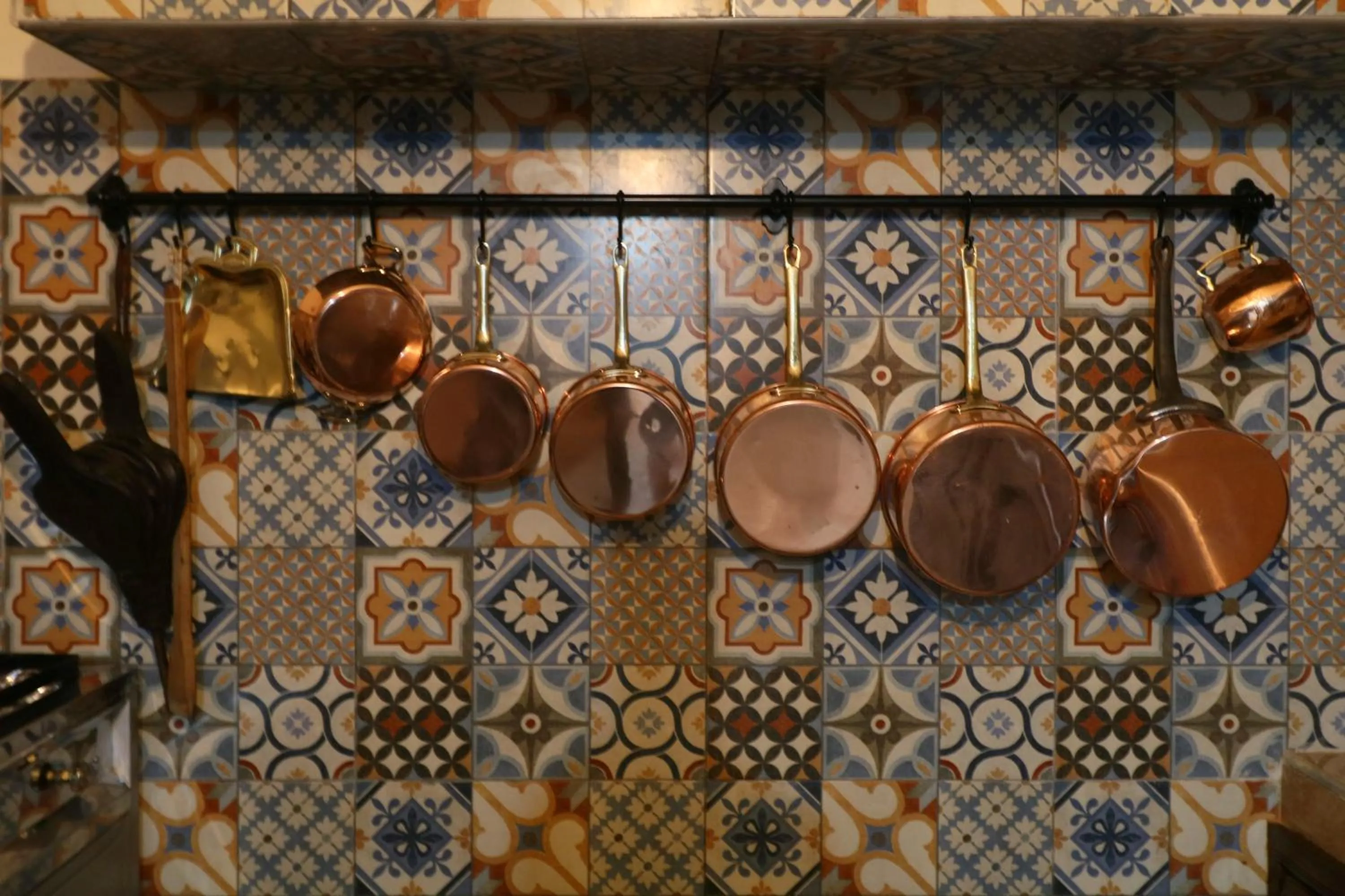 Kitchen or kitchenette in Riad Dada Mouss & Suites