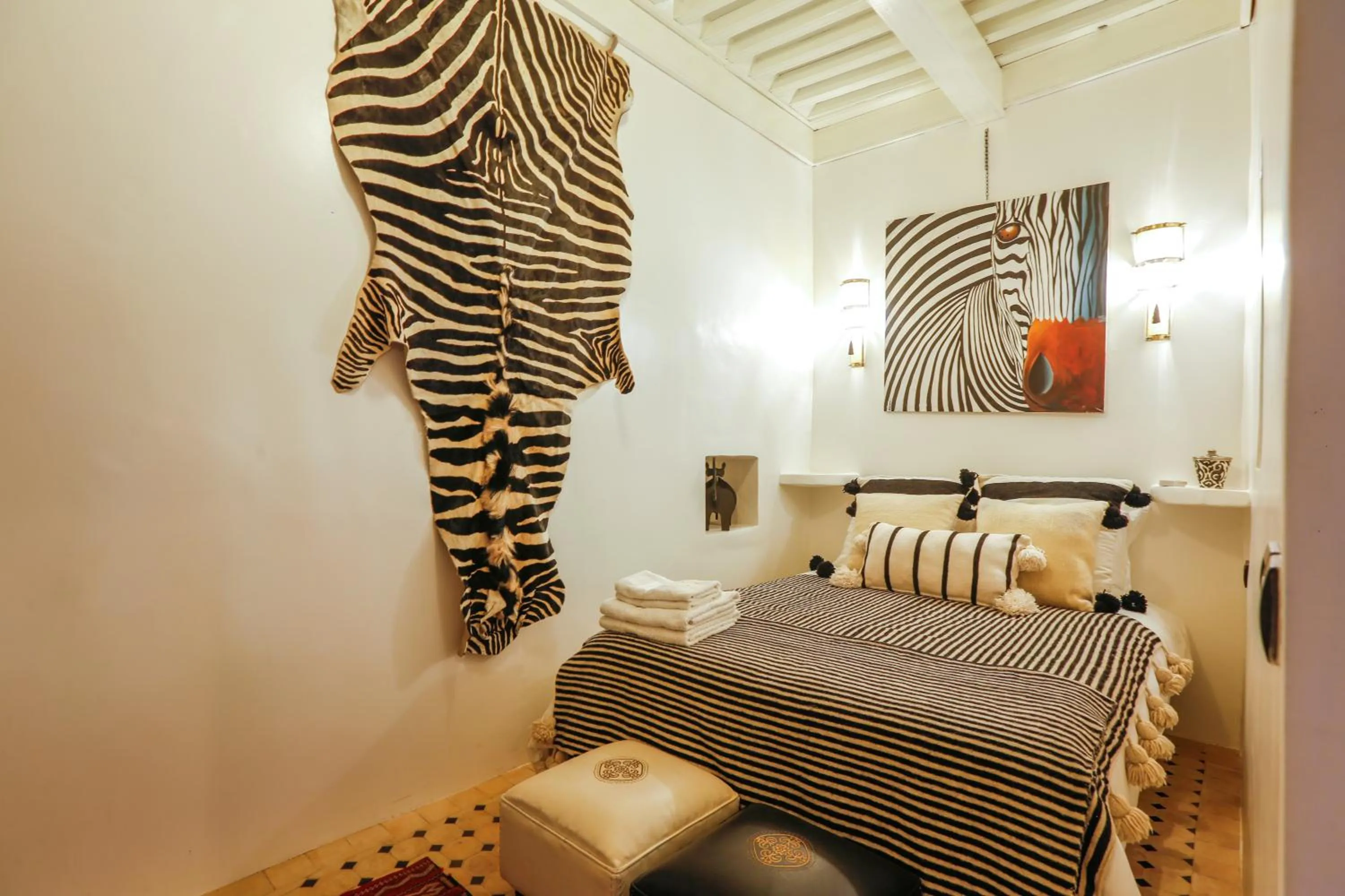 Bedroom, Bed in Riad Dada Mouss & Suites