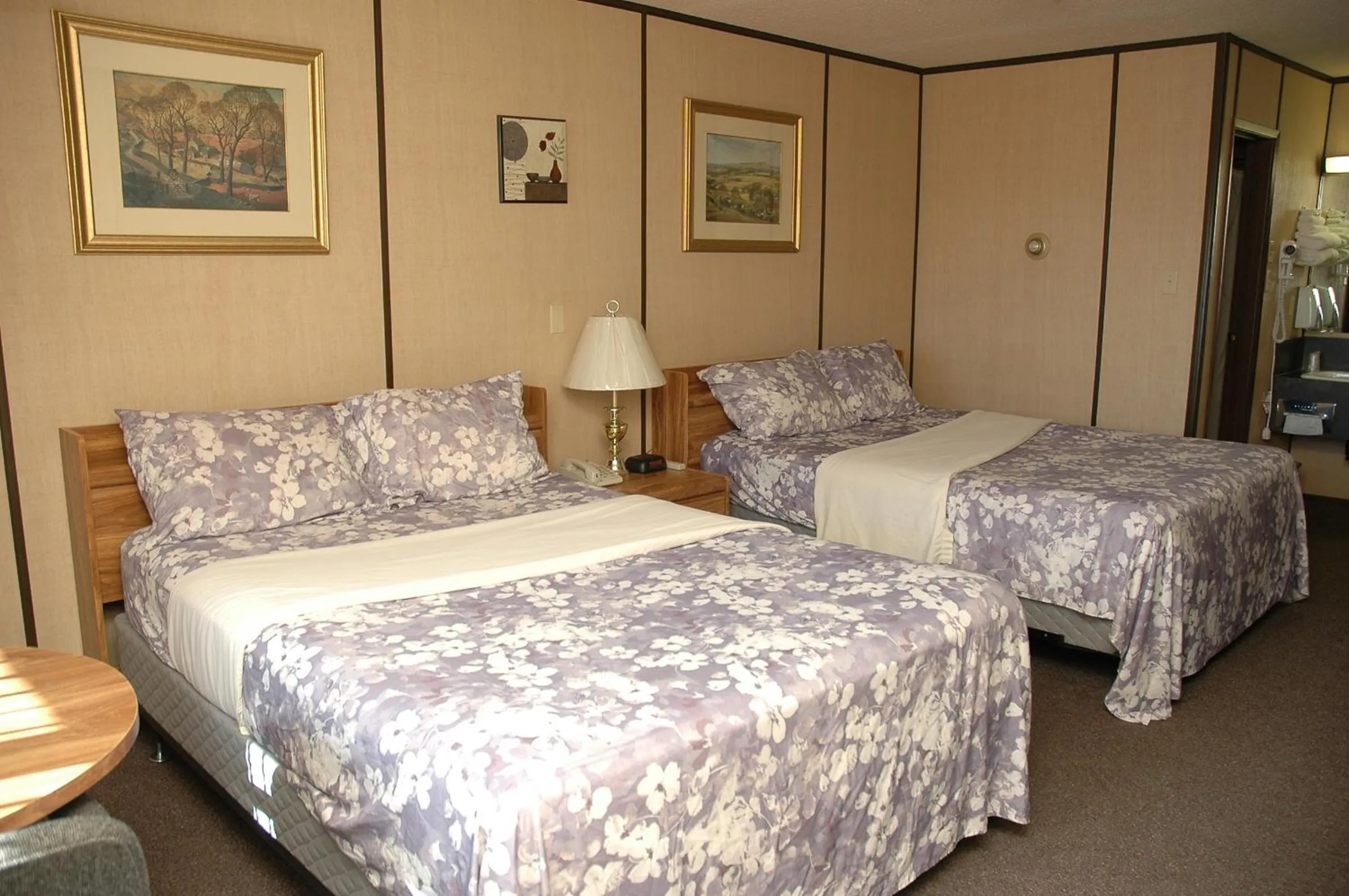 Bedroom in Inn of The South