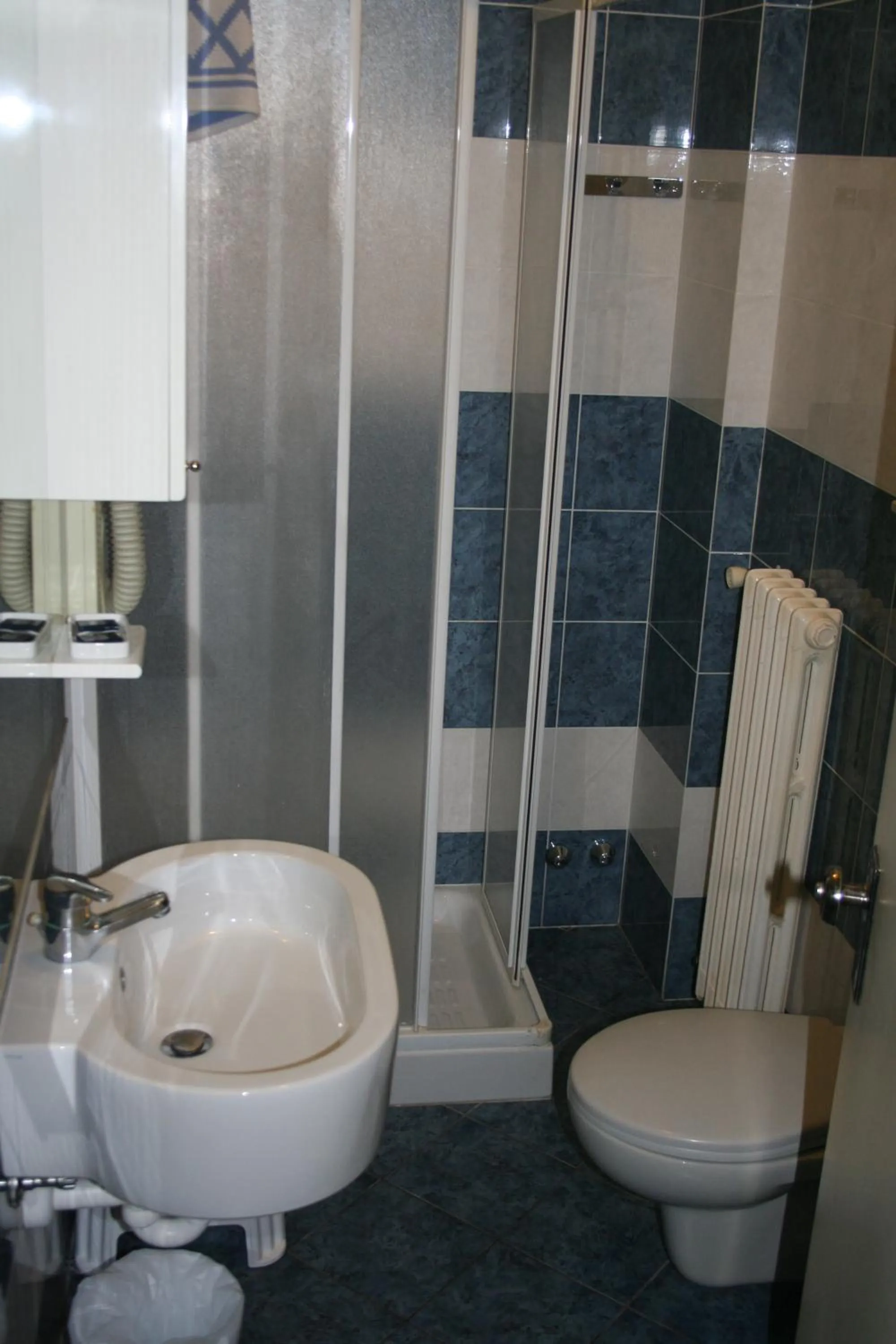 Shower in Hotel Rosalia