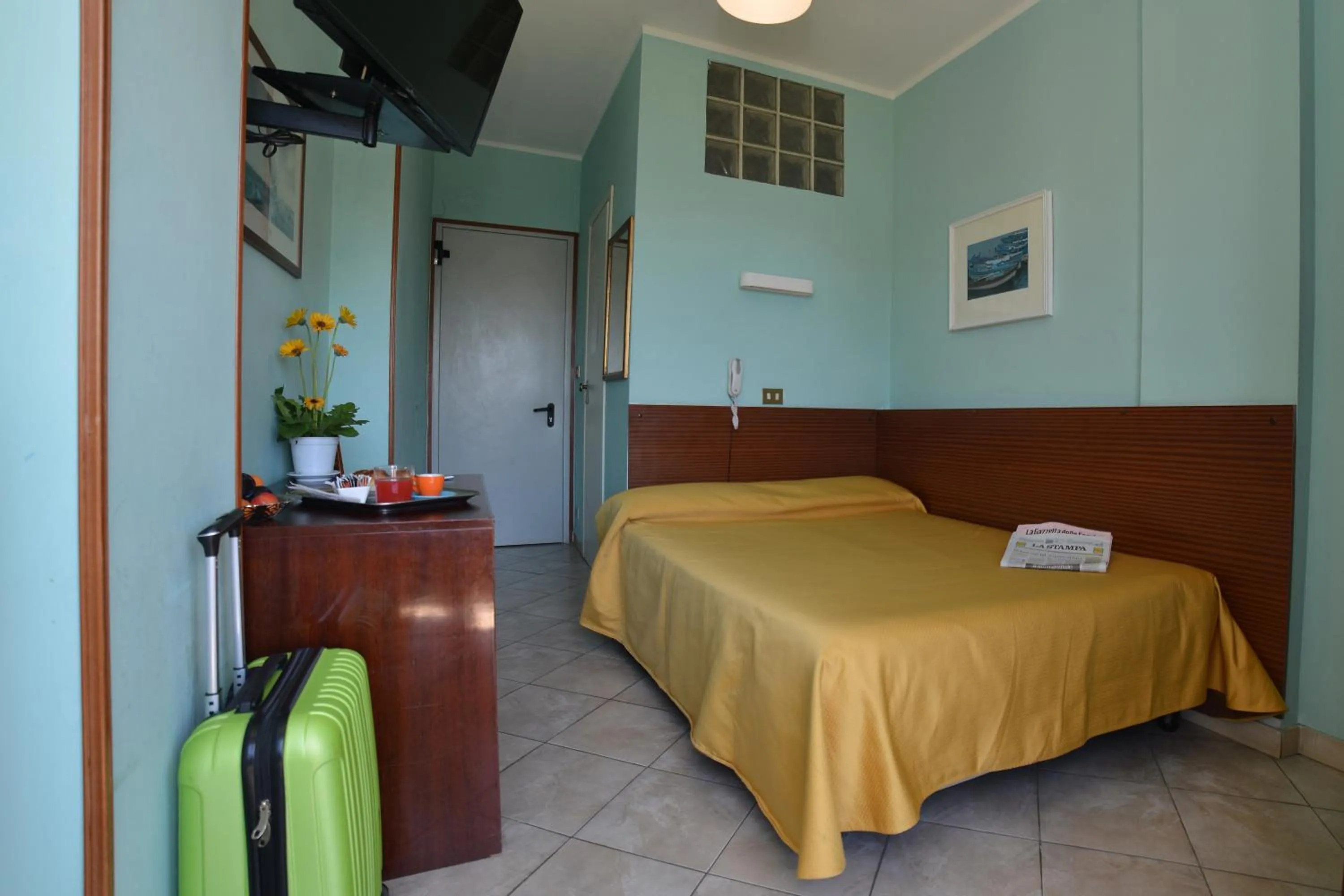 Photo of the whole room in Hotel Rosalia