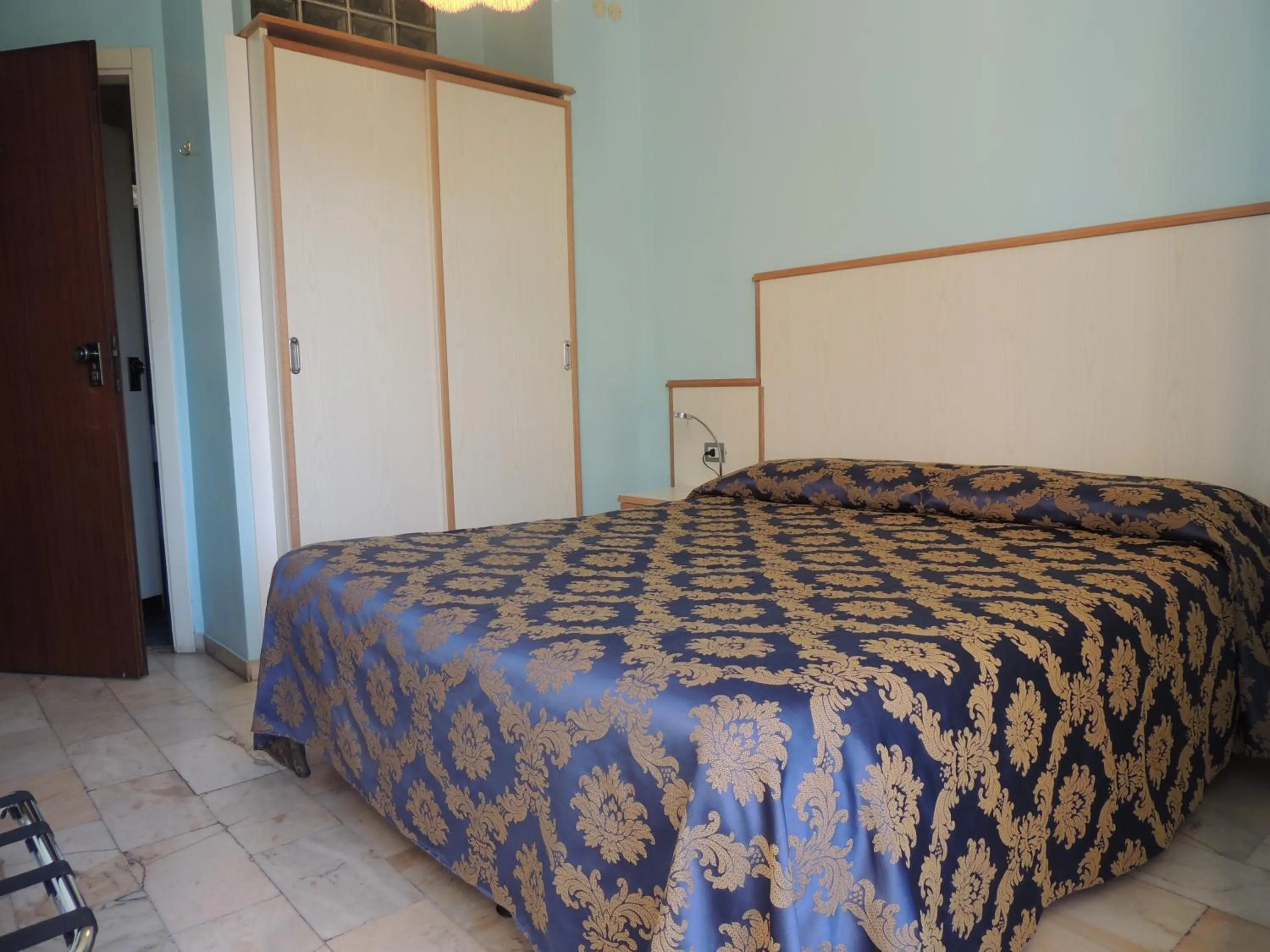 Photo of the whole room in Hotel Rosalia