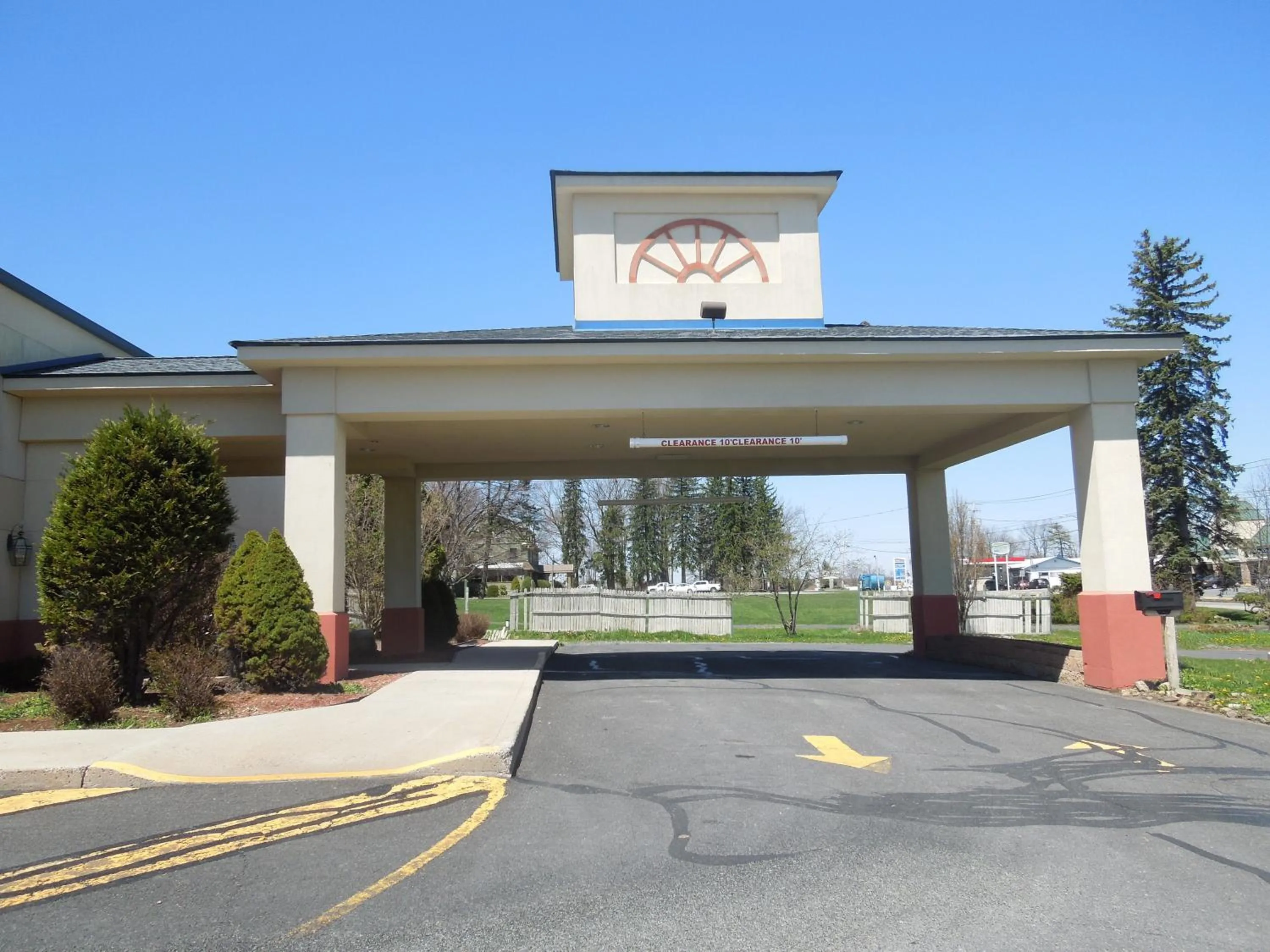 Facade/entrance in Hotel M Mount Pocono