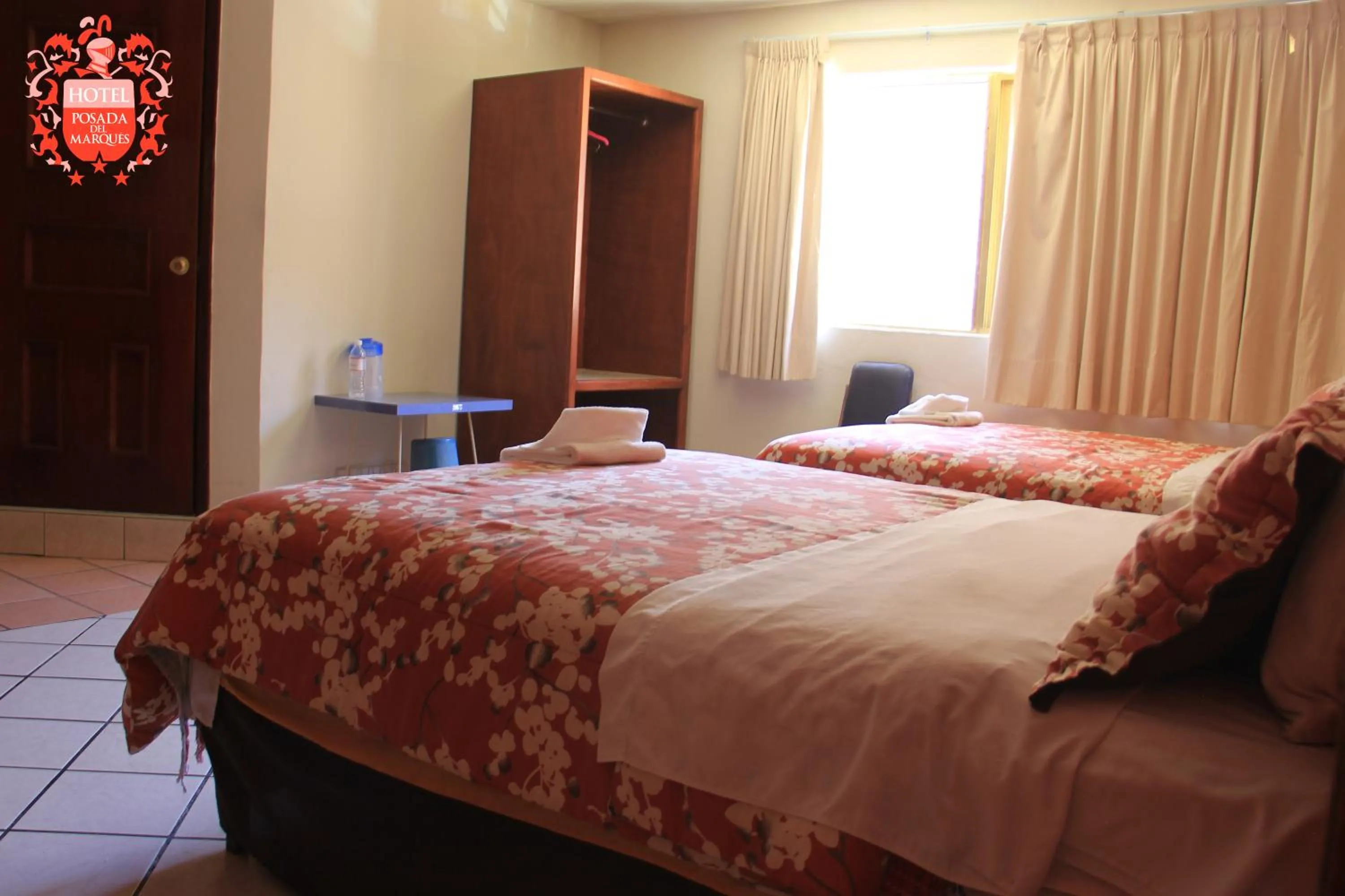 Photo of the whole room, Bed in Posada del Marqués