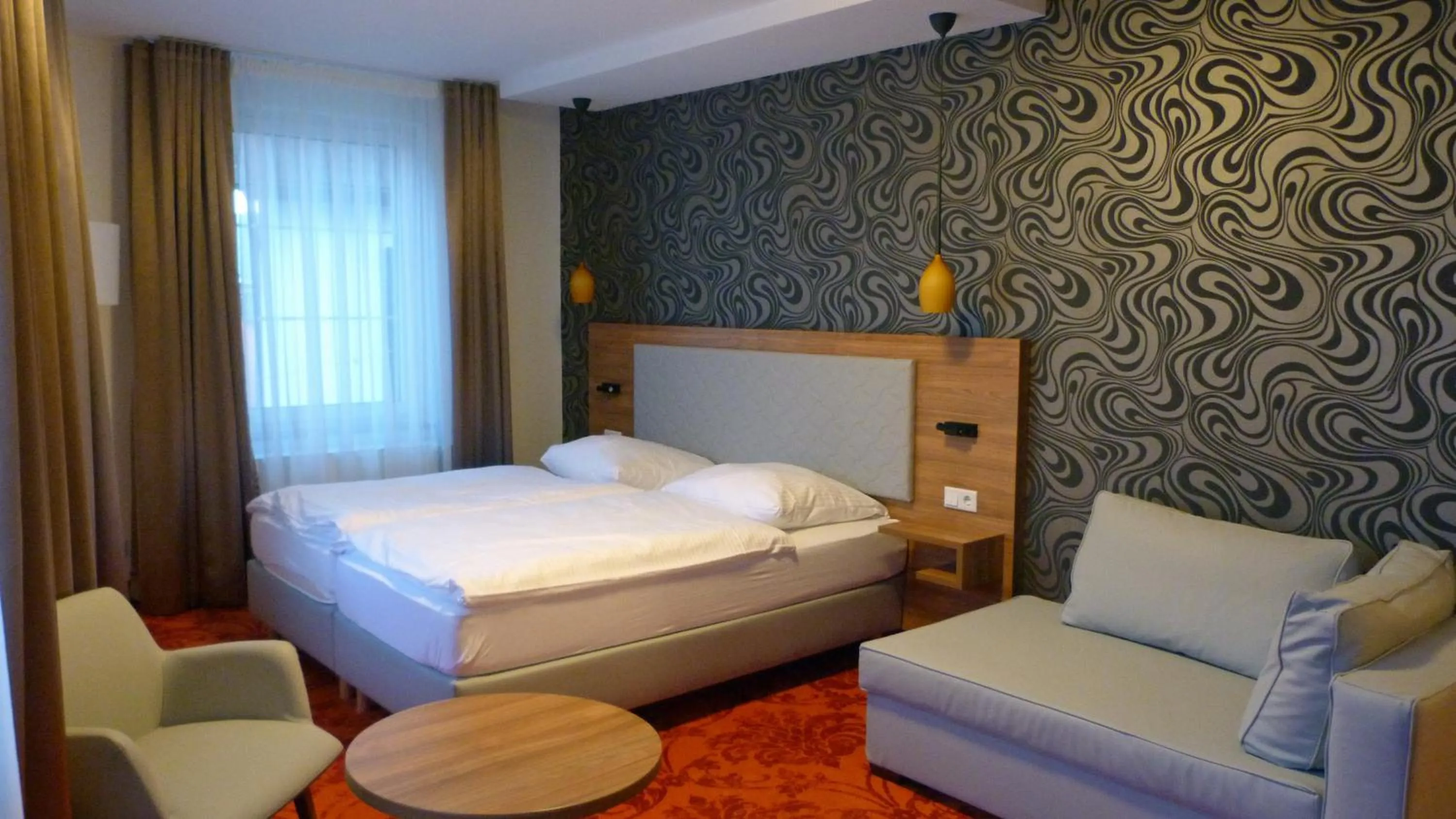 Photo of the whole room, Bed in Hotel Felsenkeller