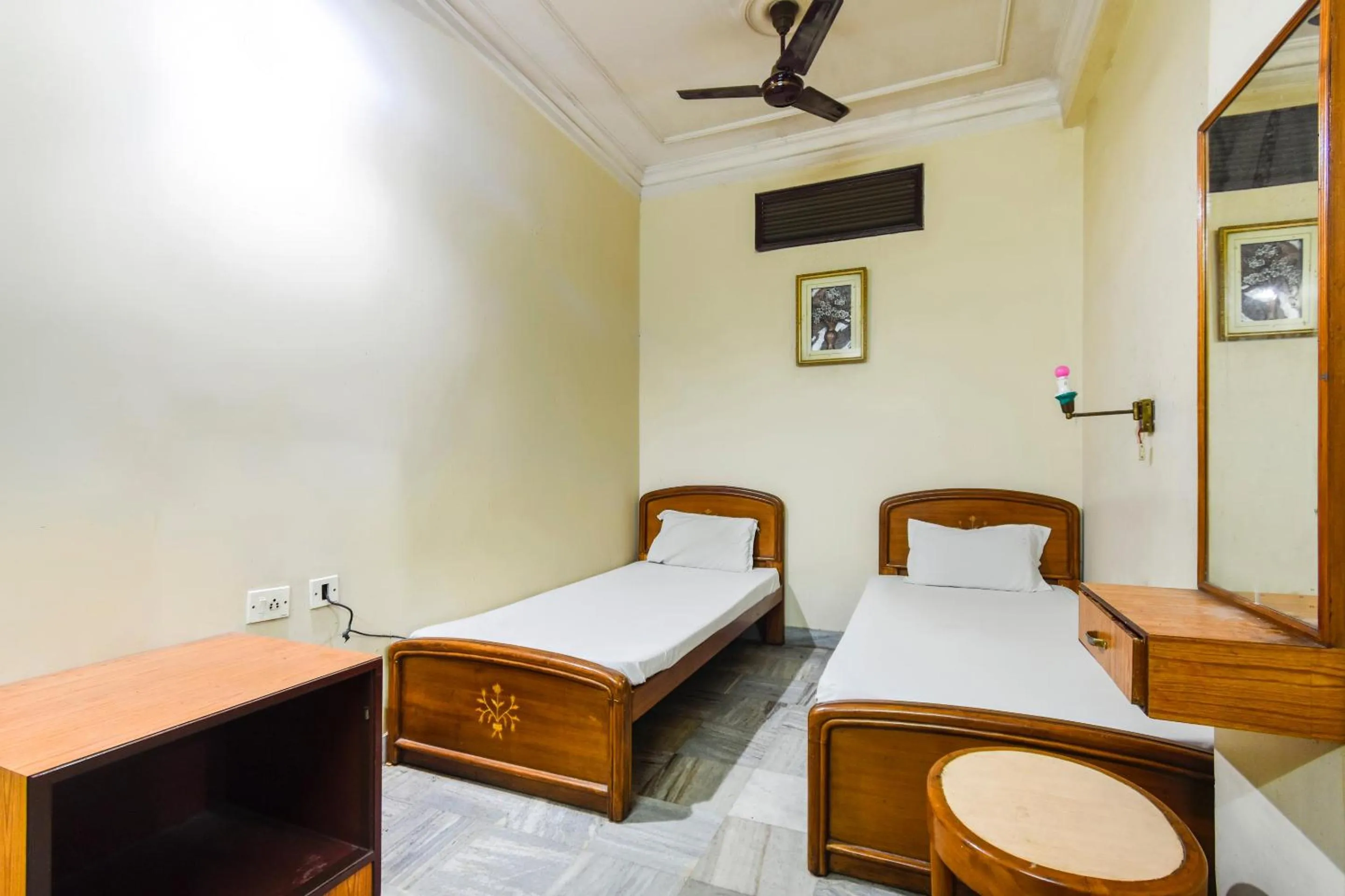 Bedroom, Bed in Super Hotel O Ajanta