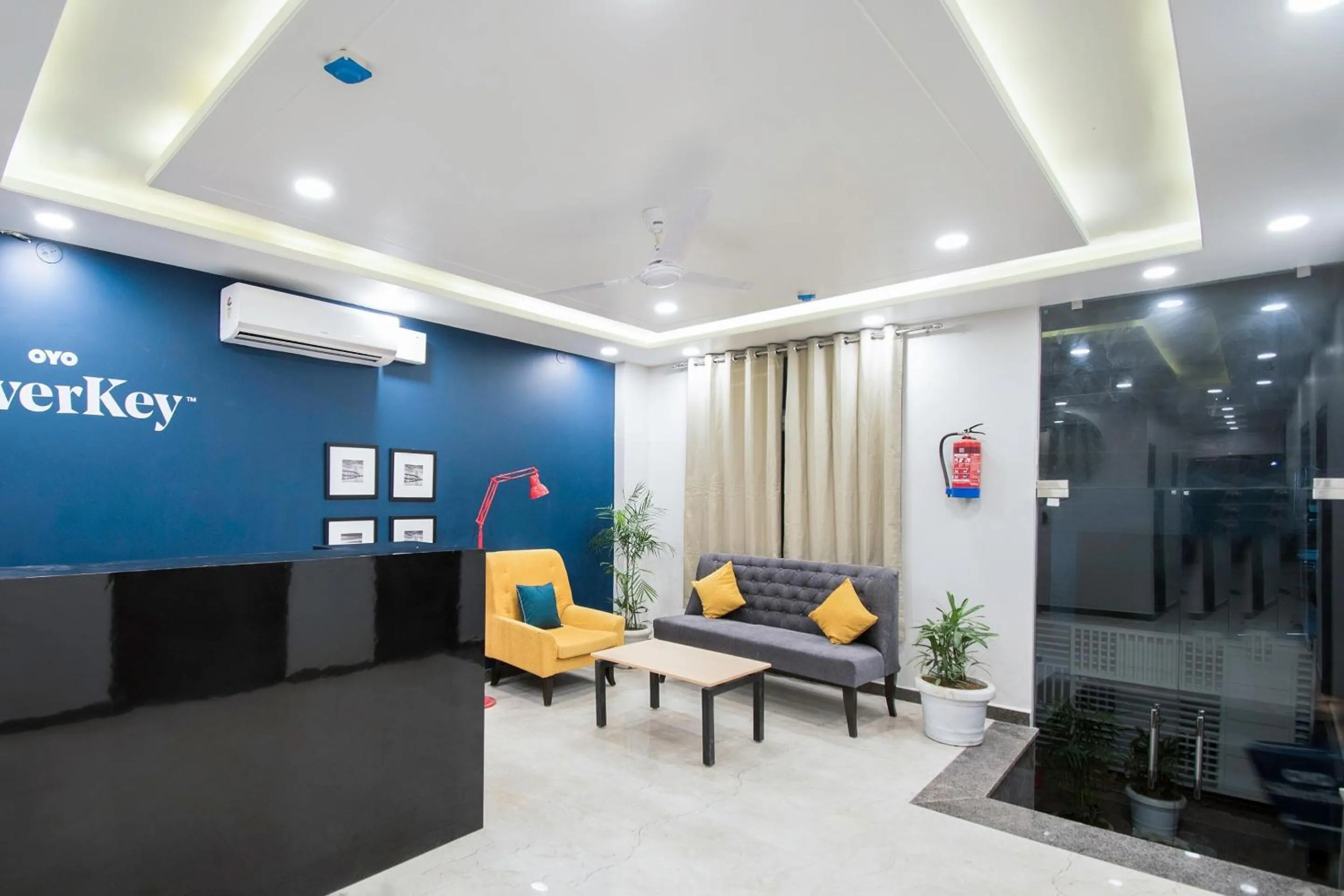 Lobby or reception in Collection O Blue Shine