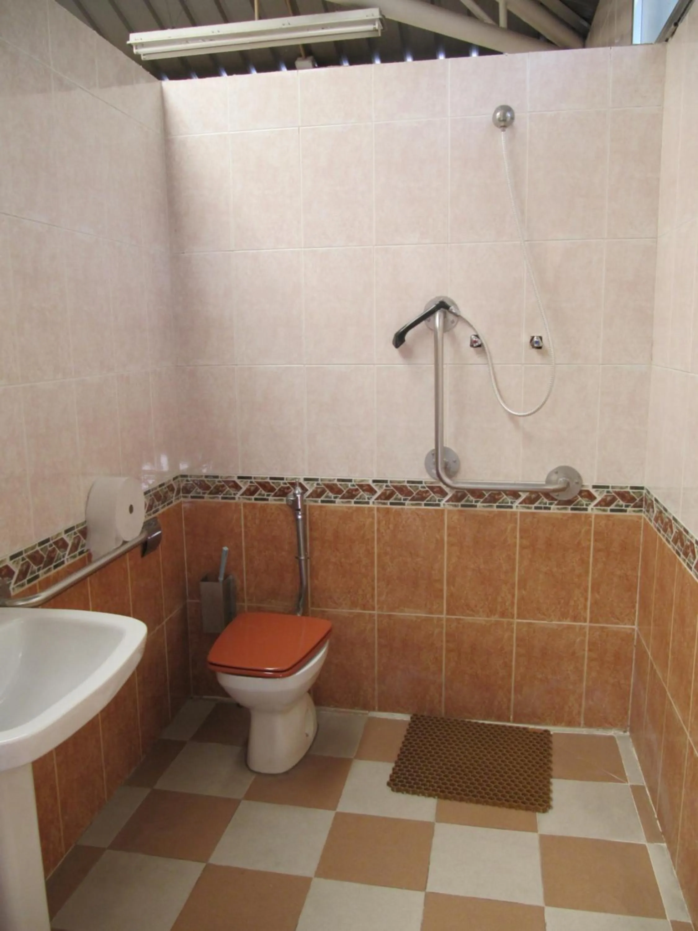 Public Bath in Bungalows Alpha