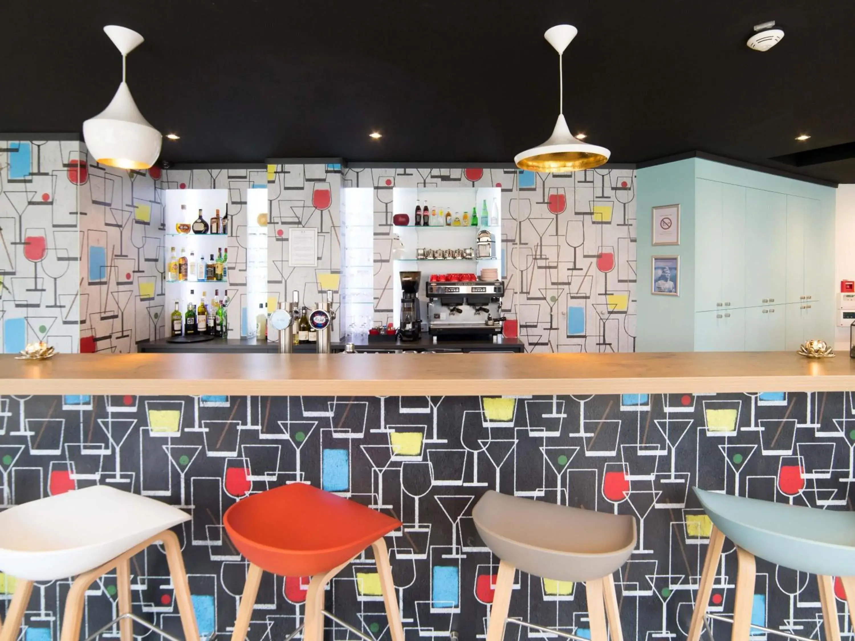 Lounge or bar in Ibis Toulouse Purpan Aeroport Lounge or bar in Ibis Toulouse Purpan Aeroport