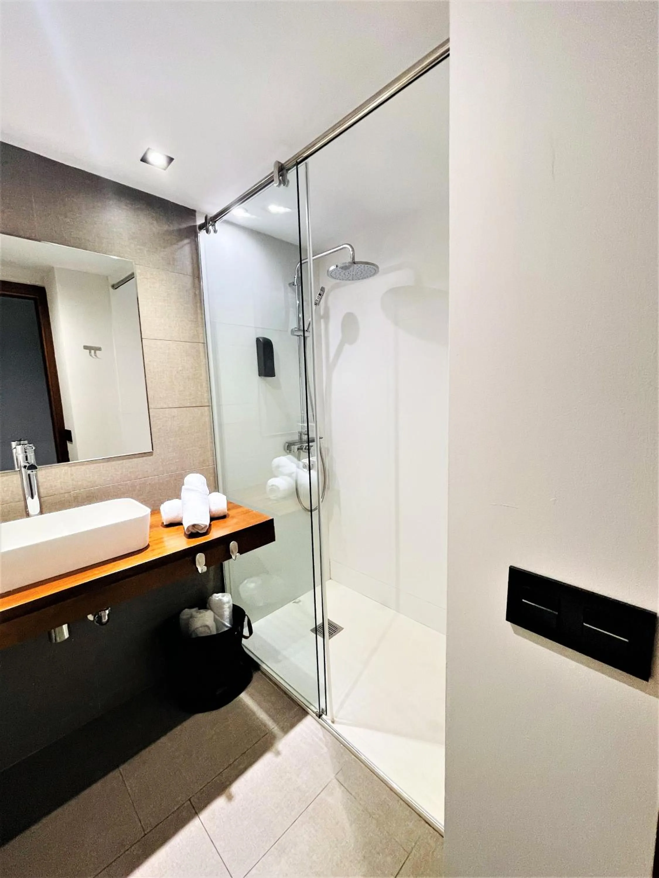 Bathroom in Poem Suites, Las Canteras