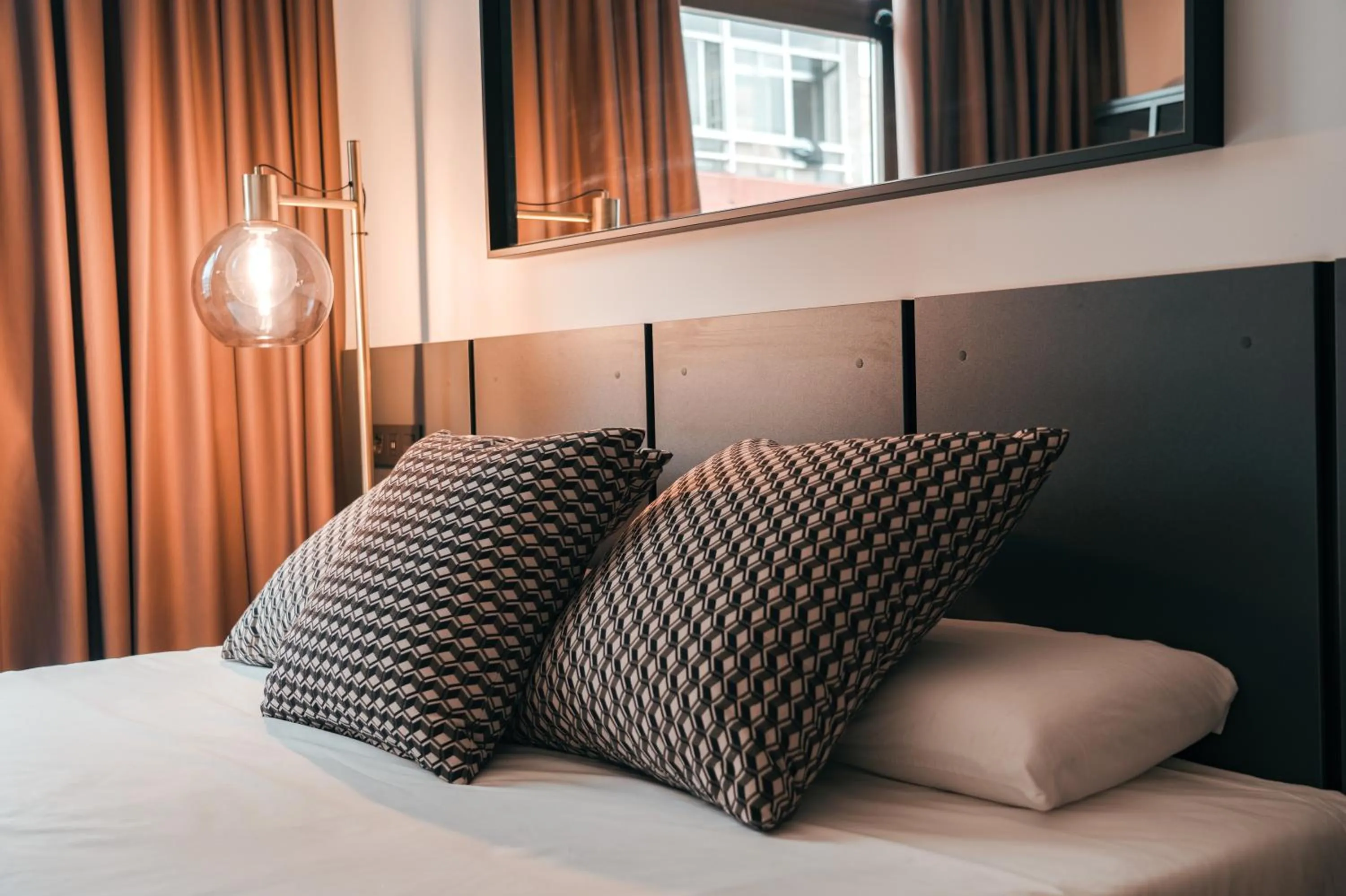 Bed in Poem Suites, Las Canteras