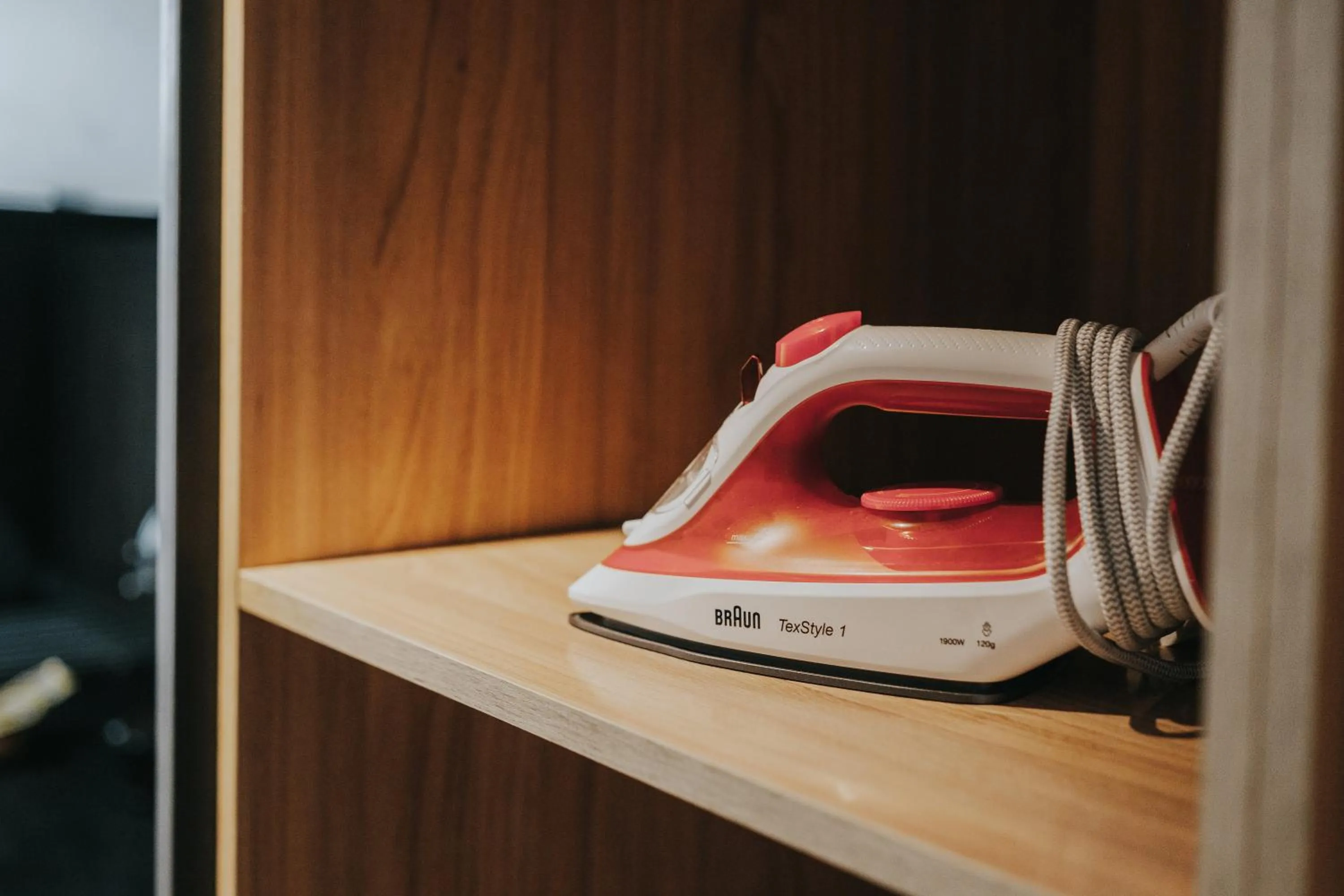 flat iron in Poem Suites, Las Canteras