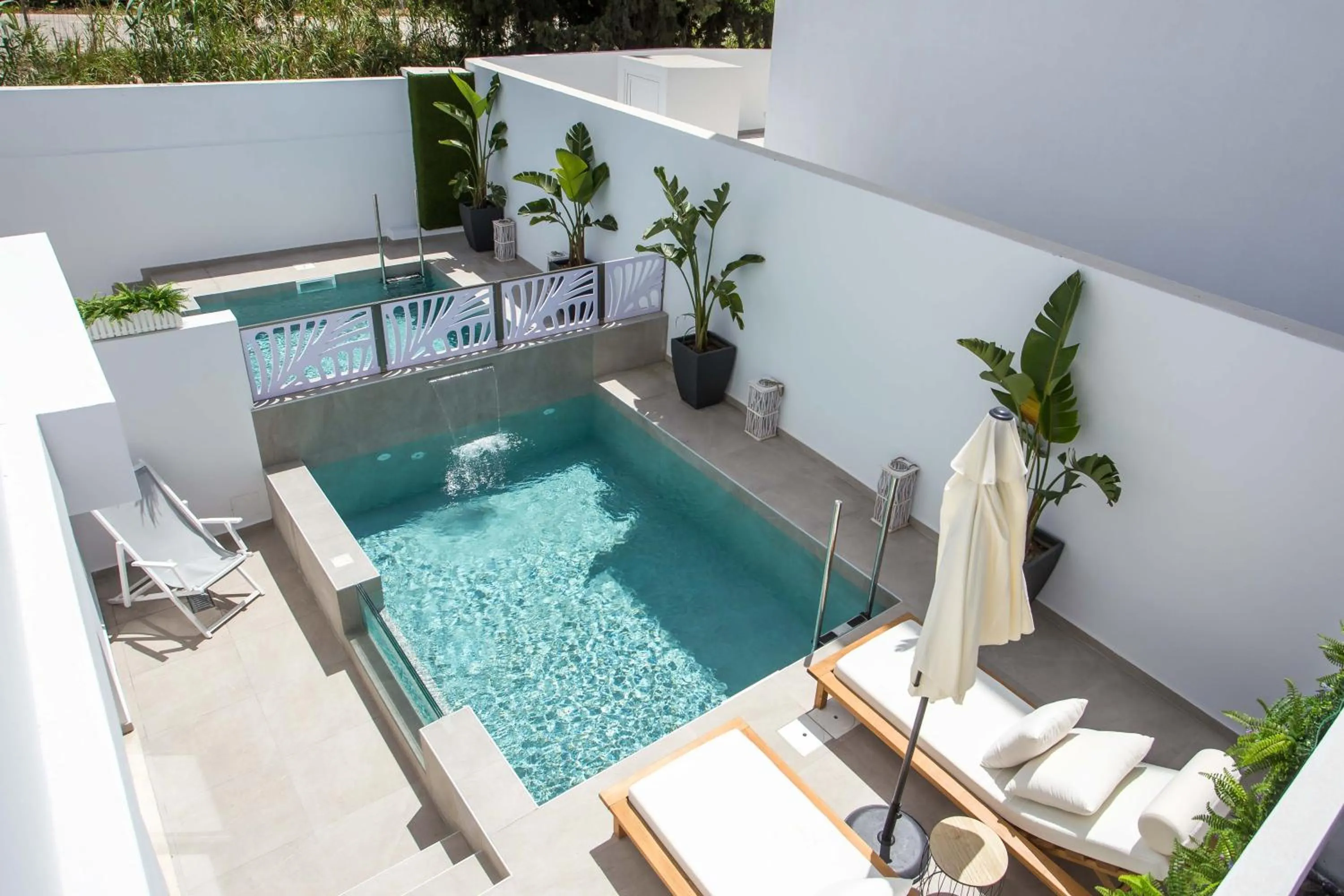 Pool view in Casa Stavris