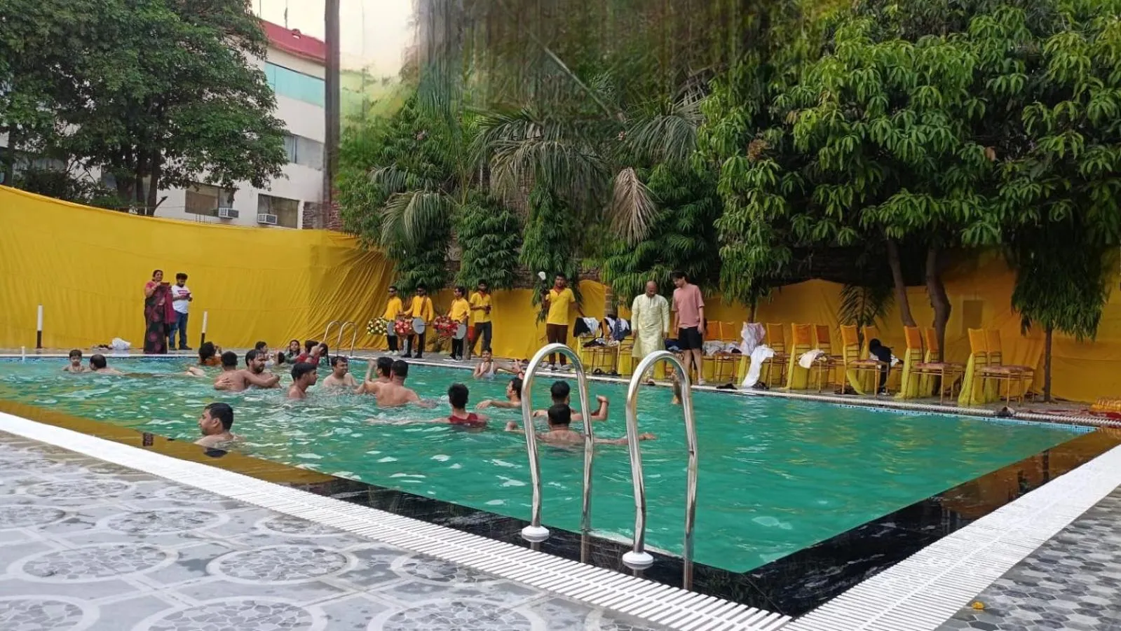 Swimming pool in Bodhgaya Regency Hotel