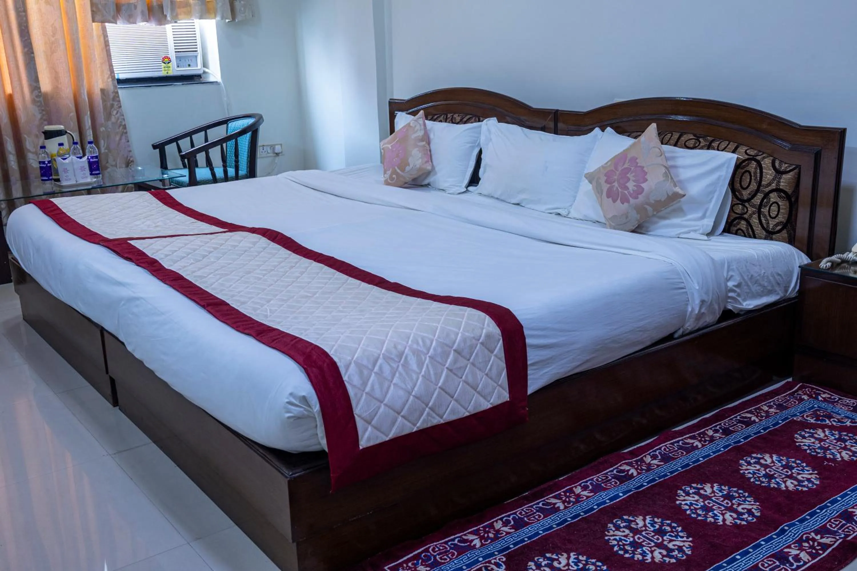 Bedroom, Bed in Bodhgaya Regency Hotel