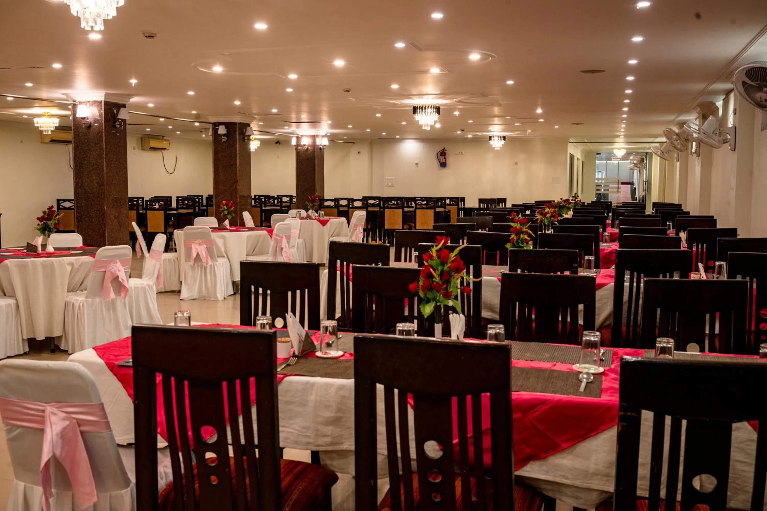 Restaurant/places to eat in Bodhgaya Regency Hotel