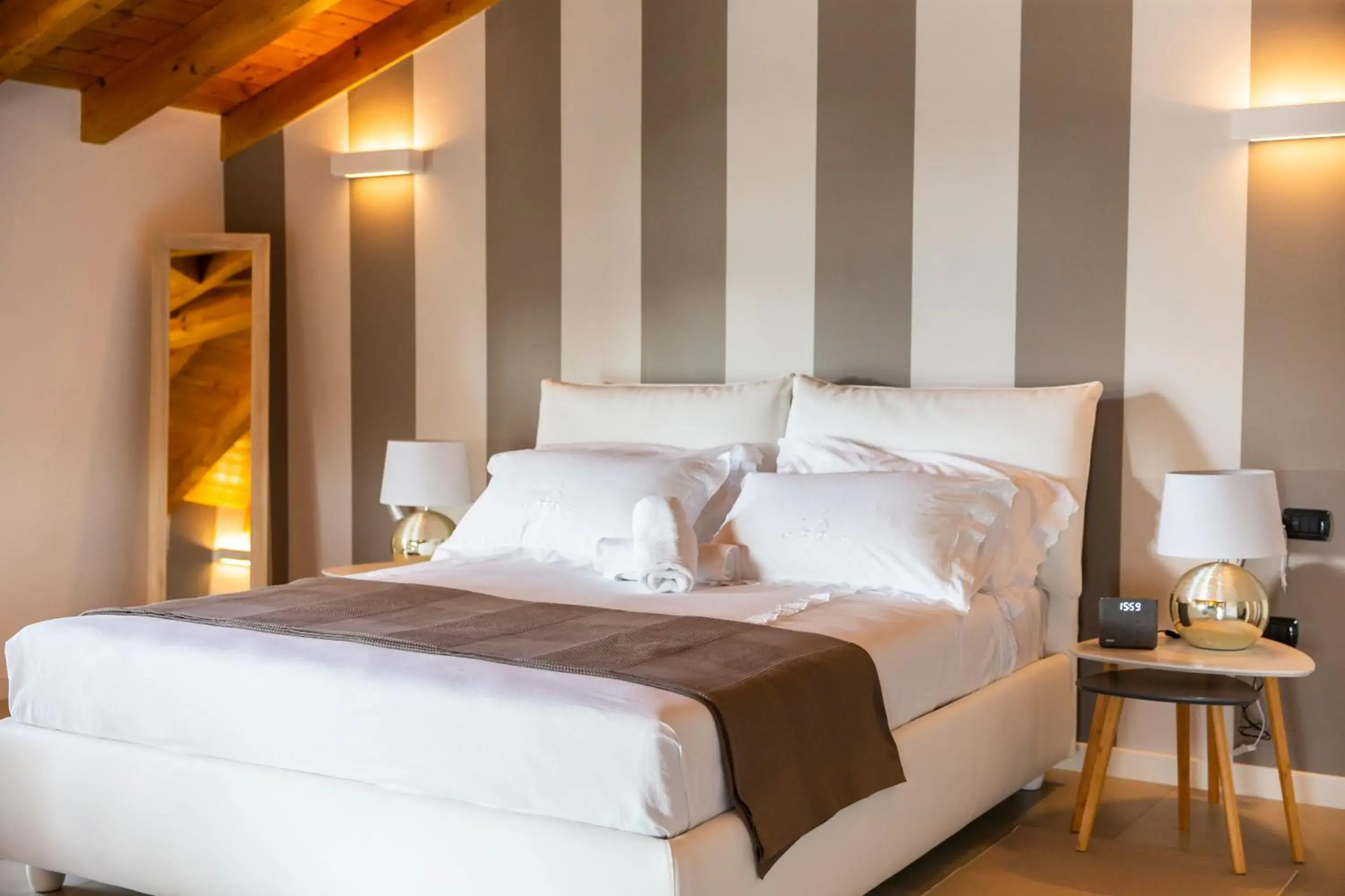 Quadruple Room with Private Bathroom in Casa Ananda Quadruple Room with Private Bathroom in Casa Ananda