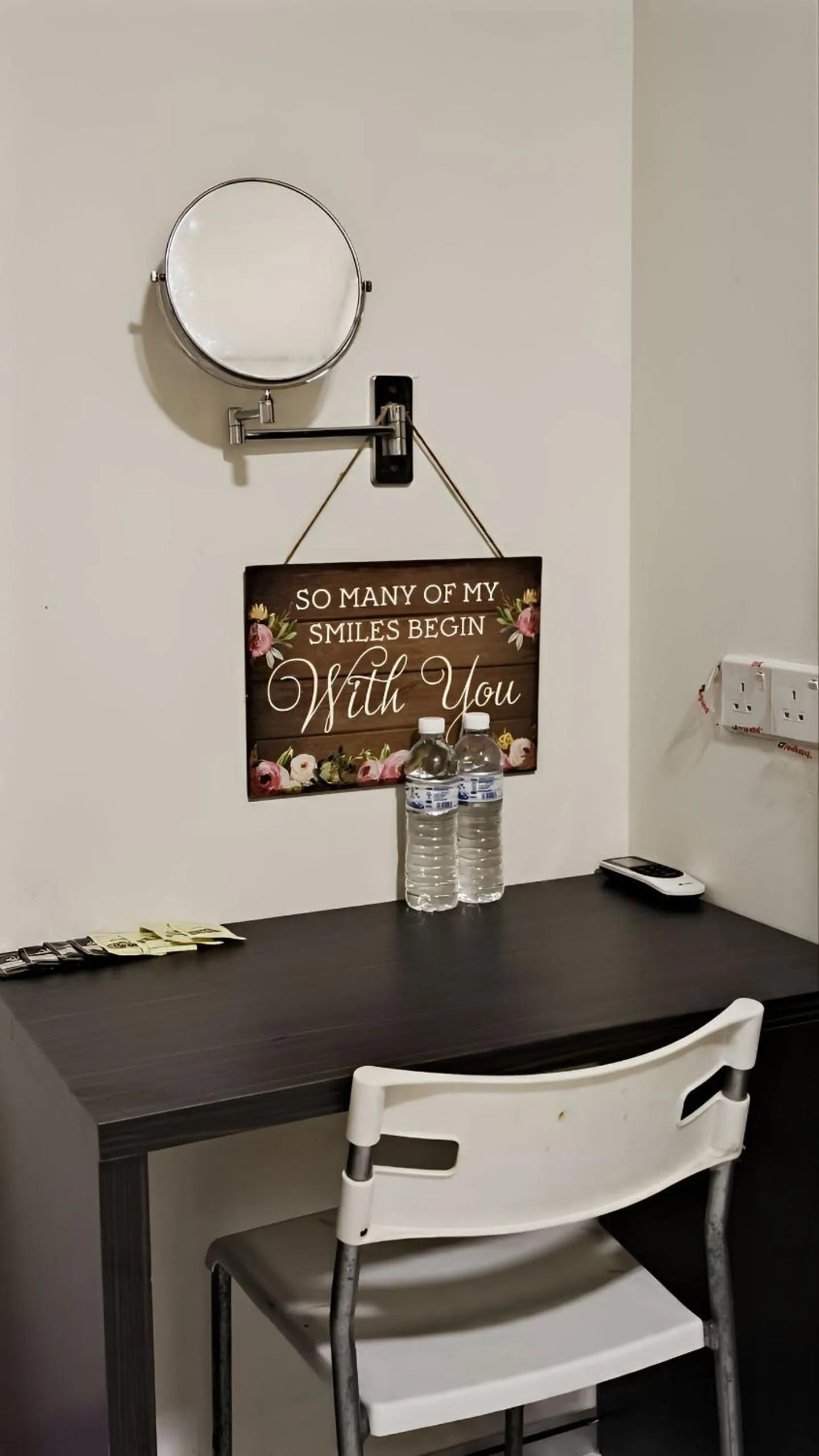 Dining area in Natol Homestay-MJC Batu Kawa MJC New Township