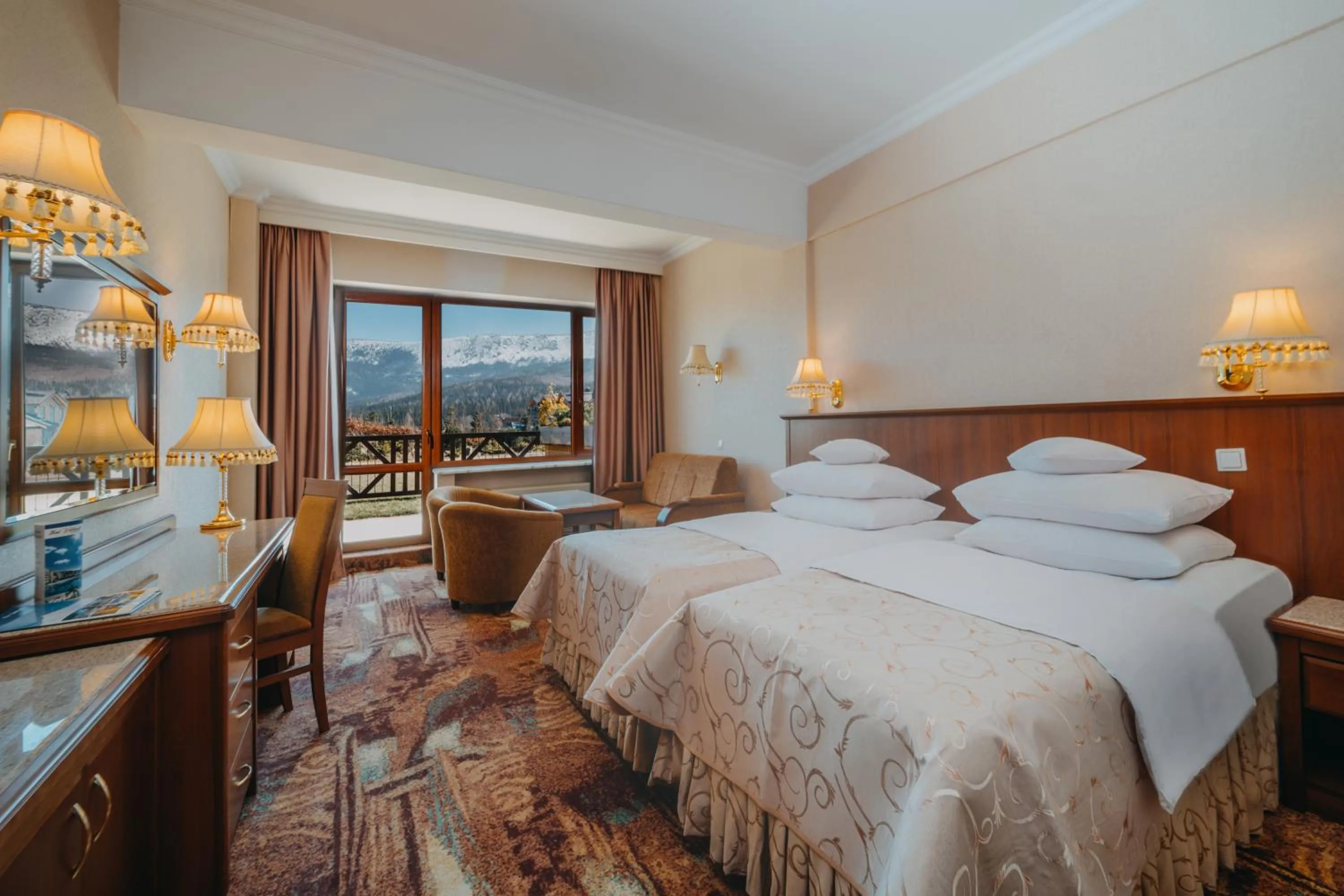 Photo of the whole room, Bed in Hotel Gołębiewski Karpacz