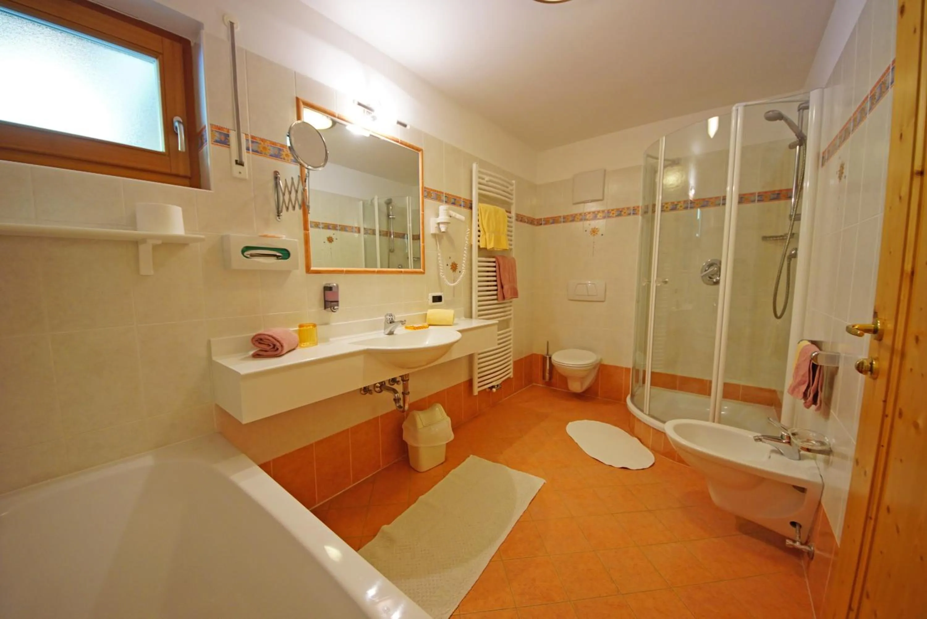 Bathroom in Garnì Sirio
