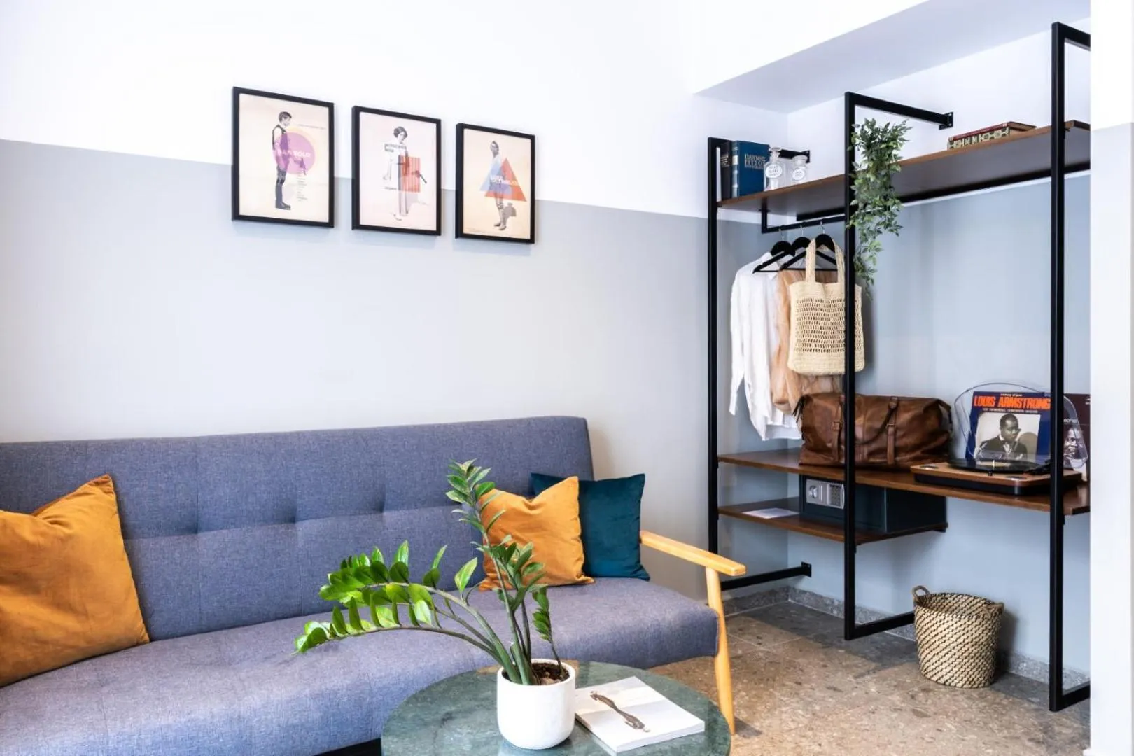 Decorative detail in PAME Paradiso