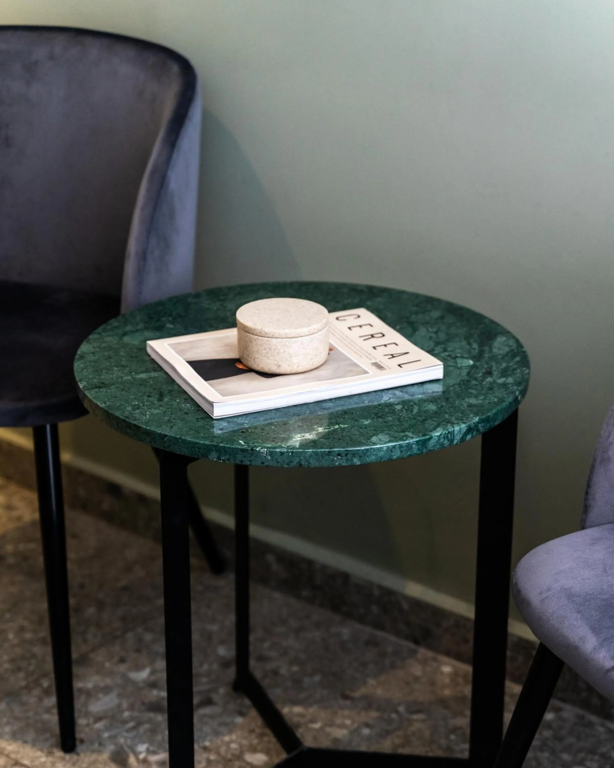 Decorative detail in PAME Paradiso