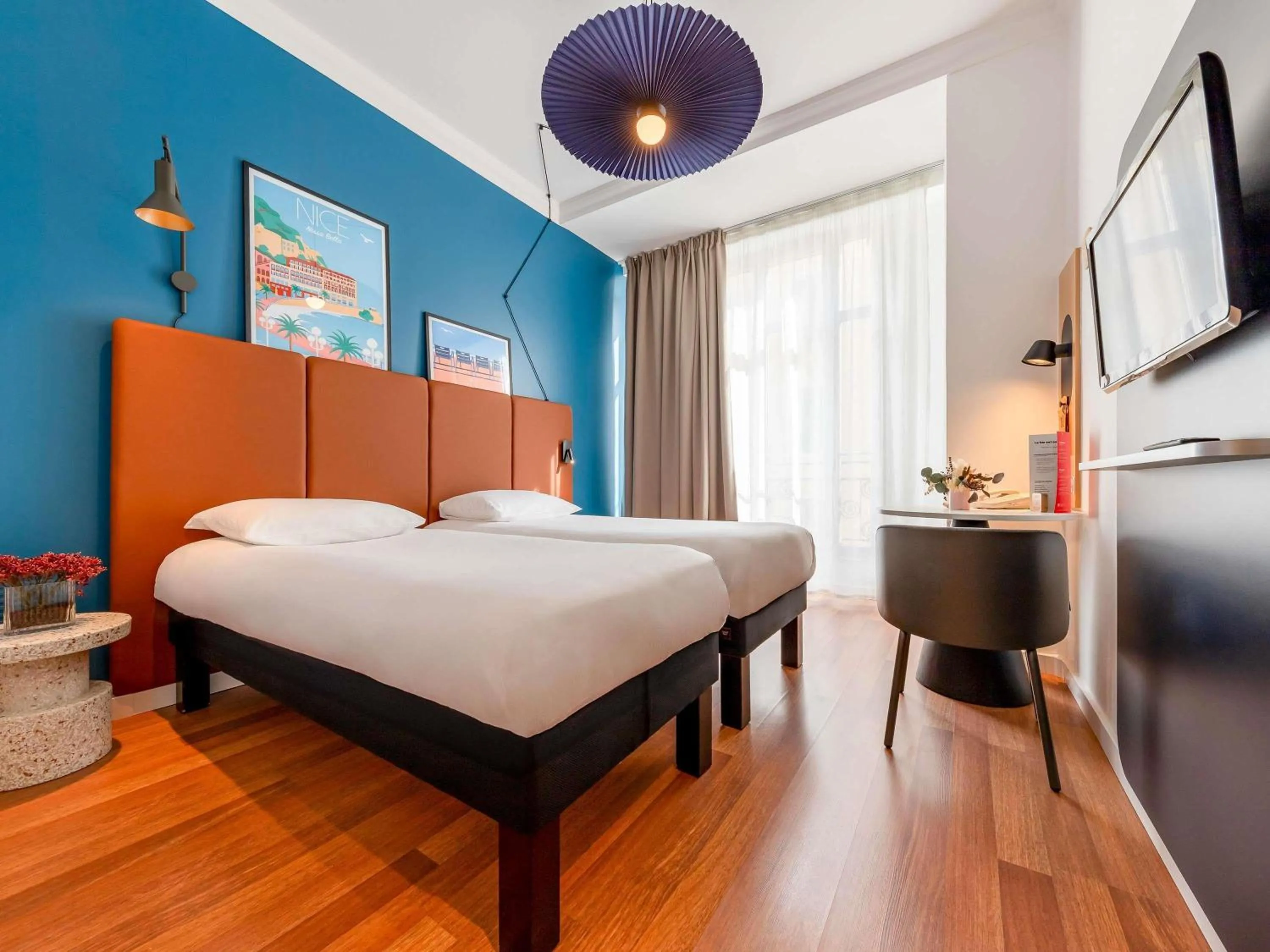 Bedroom, Bed in ibis Nice Centre Notre Dame