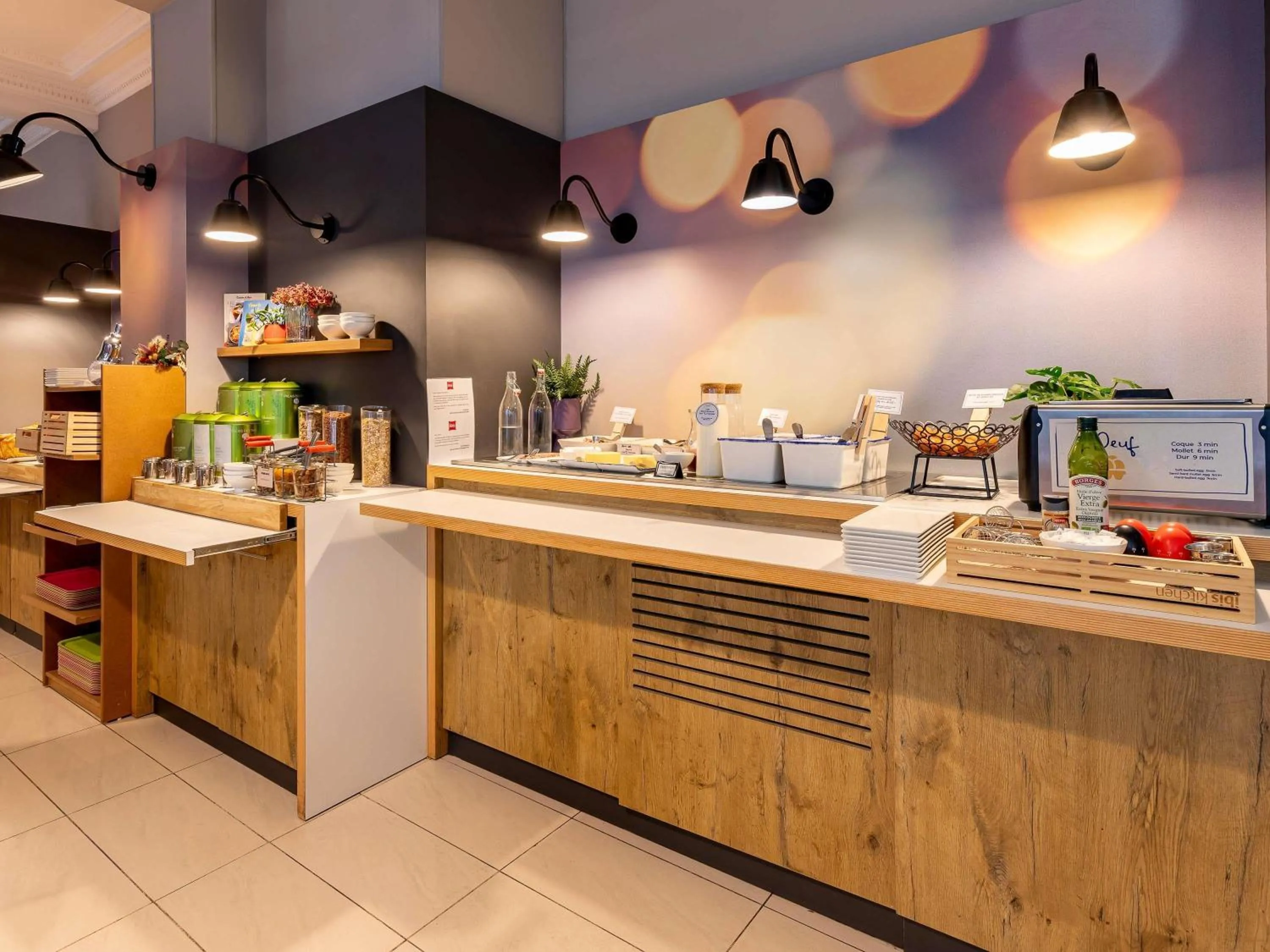 Property building in ibis Nice Centre Notre Dame