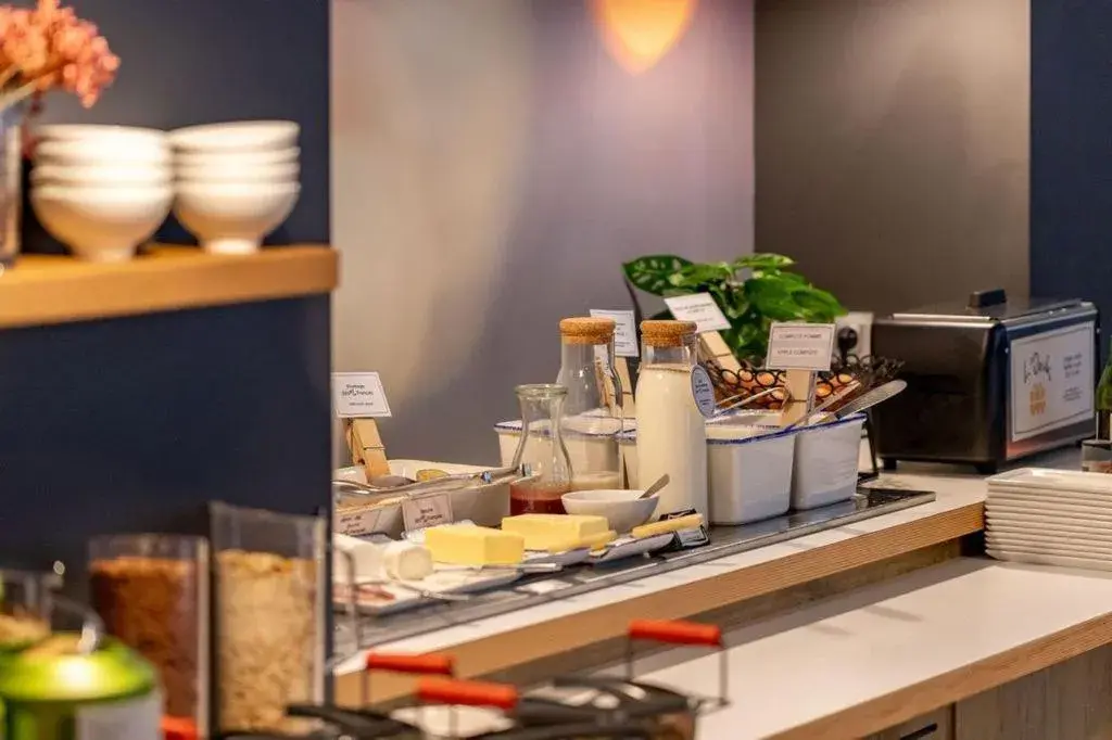 Food and drinks in ibis Nice Centre Notre Dame Food and drinks in ibis Nice Centre Notre Dame