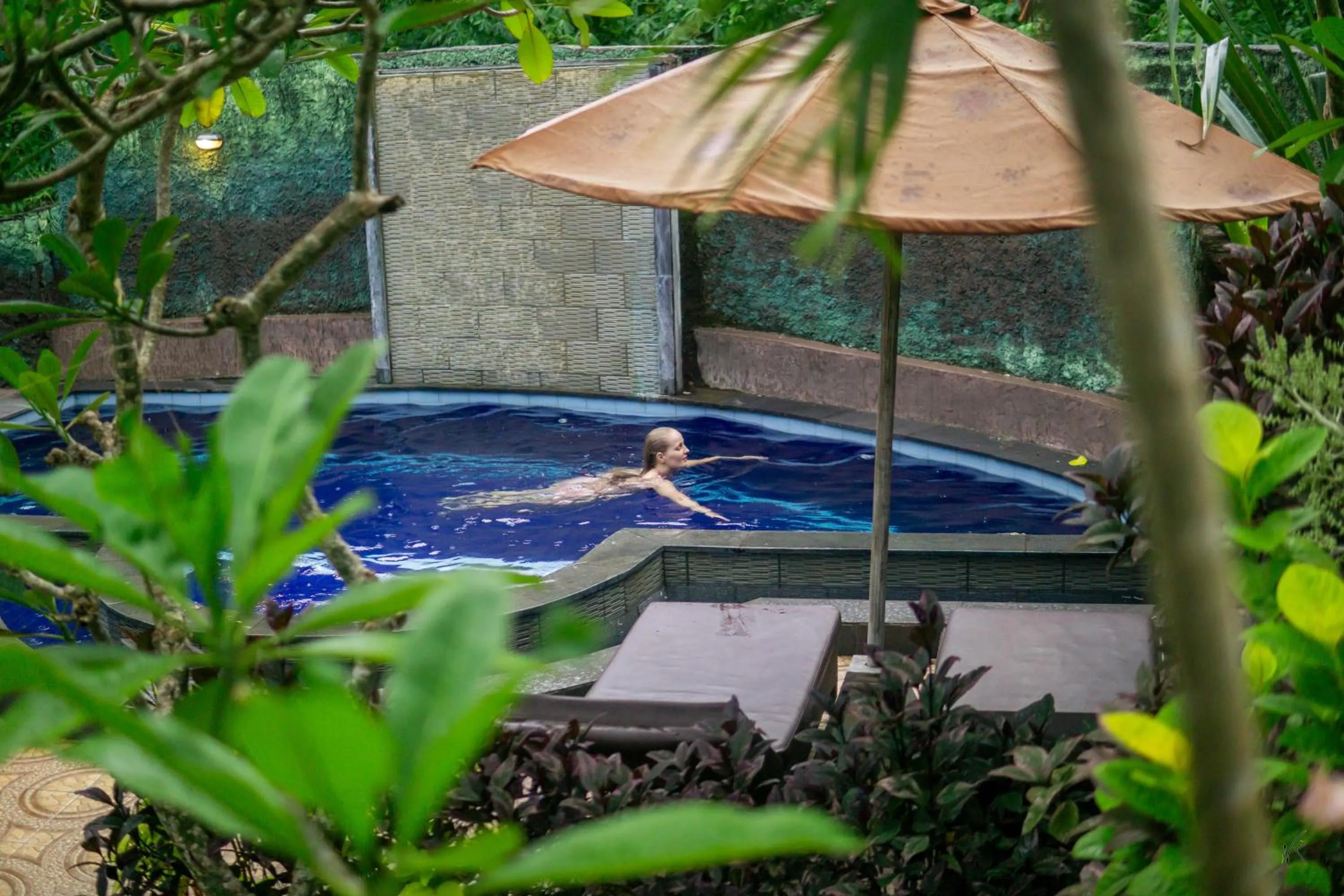 Swimming pool in The Lucky Cottage