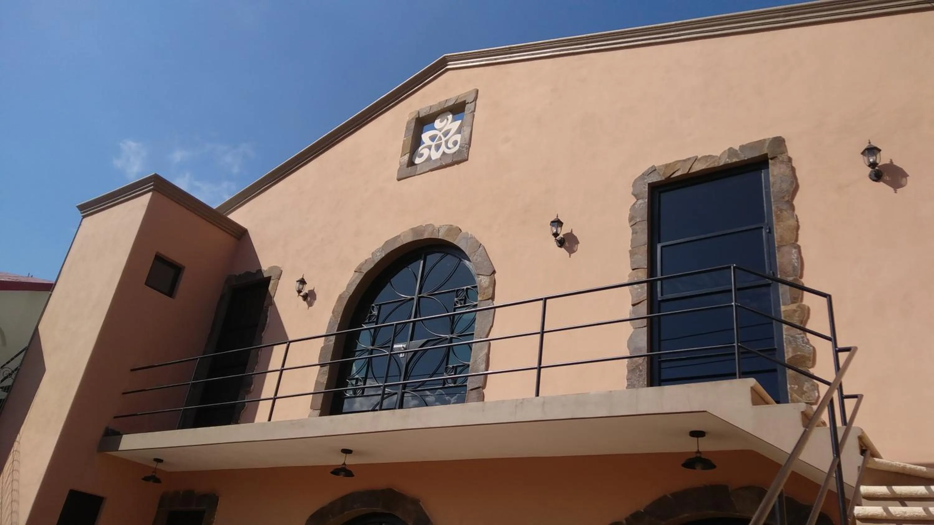 Property building in Casa Sandy