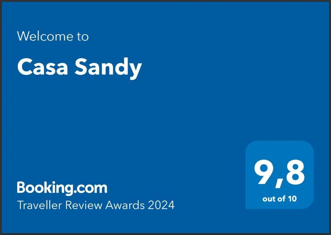 Property building in Casa Sandy