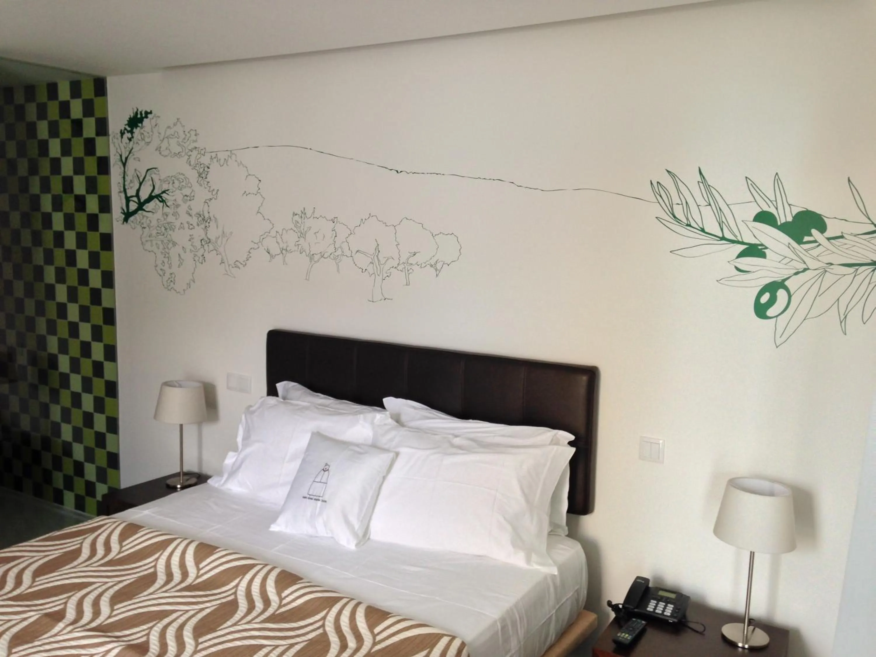 Bathroom, Bed in Casa Dona Maria Luiza