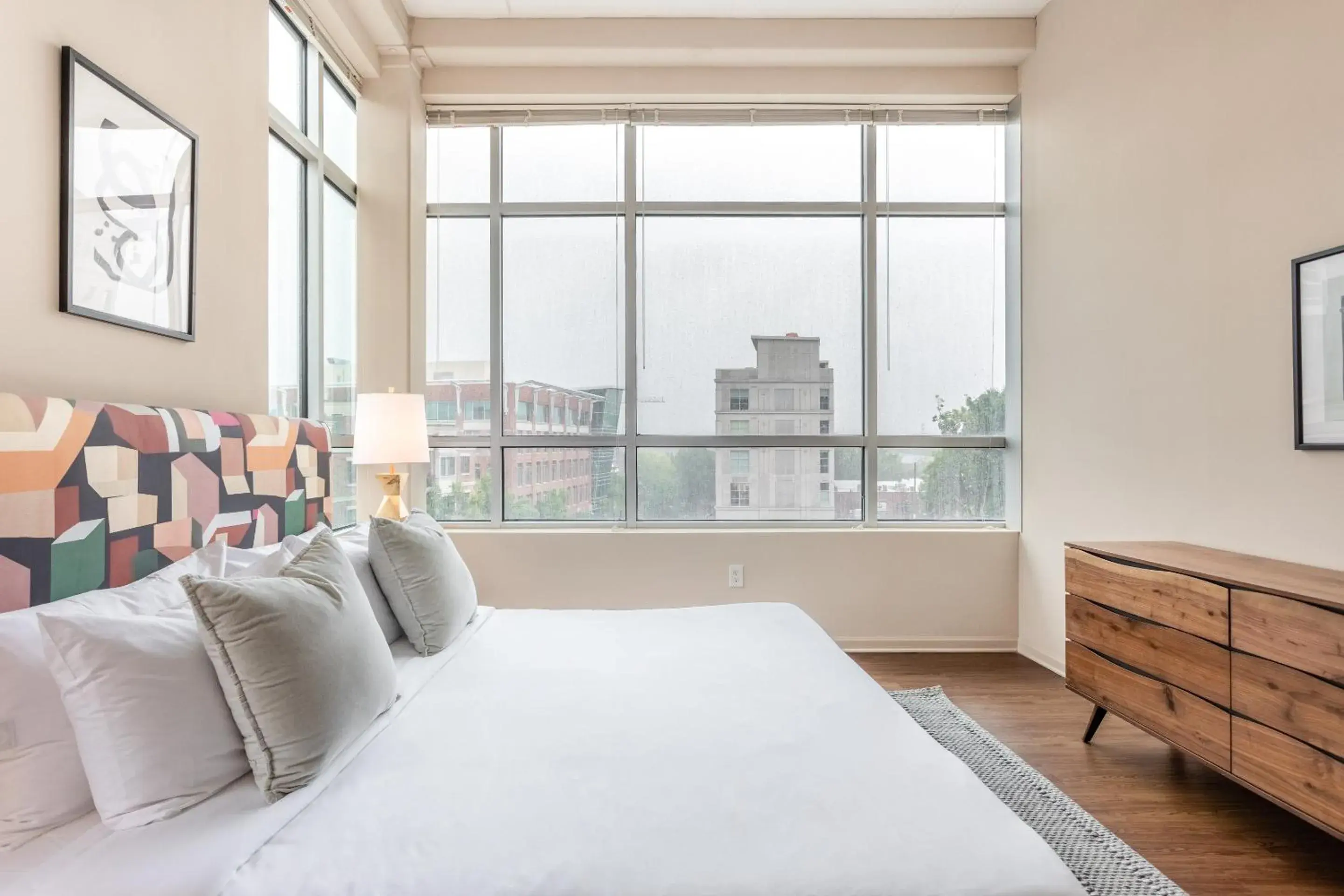 Bed in Mint House Greenville Downtown By Kasa Bed in Mint House Greenville Downtown By Kasa