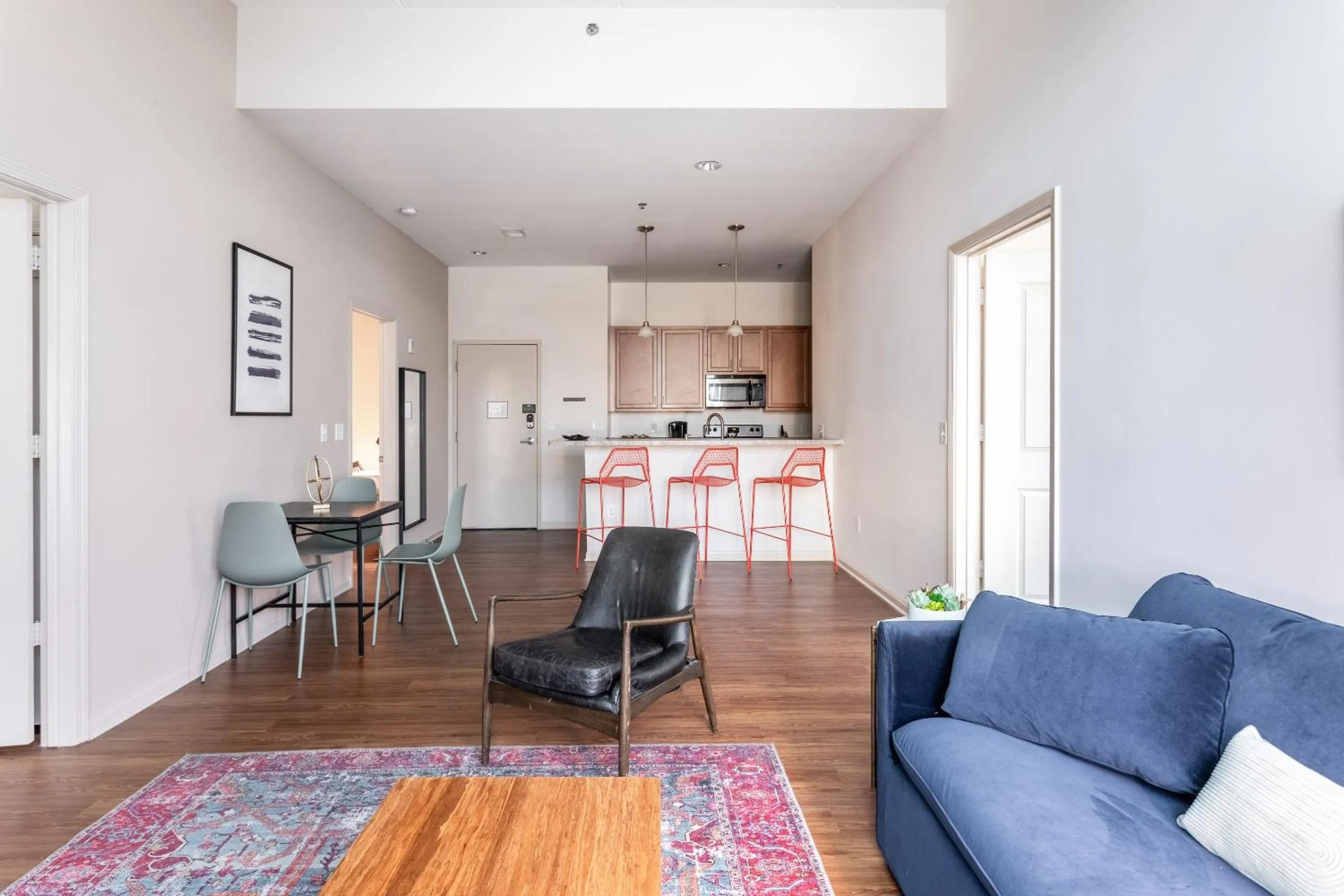 Kitchen or kitchenette in Mint House Greenville Downtown By Kasa