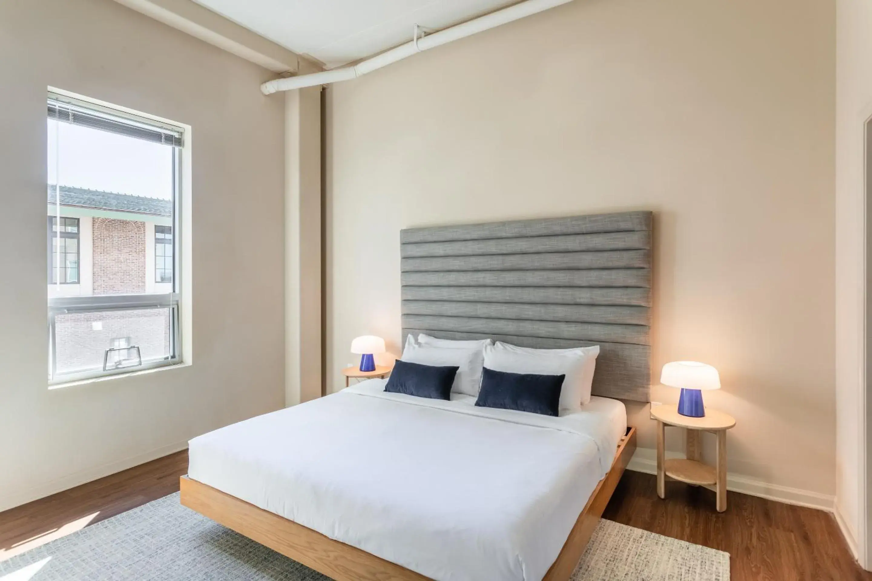 Bed in Mint House Greenville Downtown By Kasa Bed in Mint House Greenville Downtown By Kasa