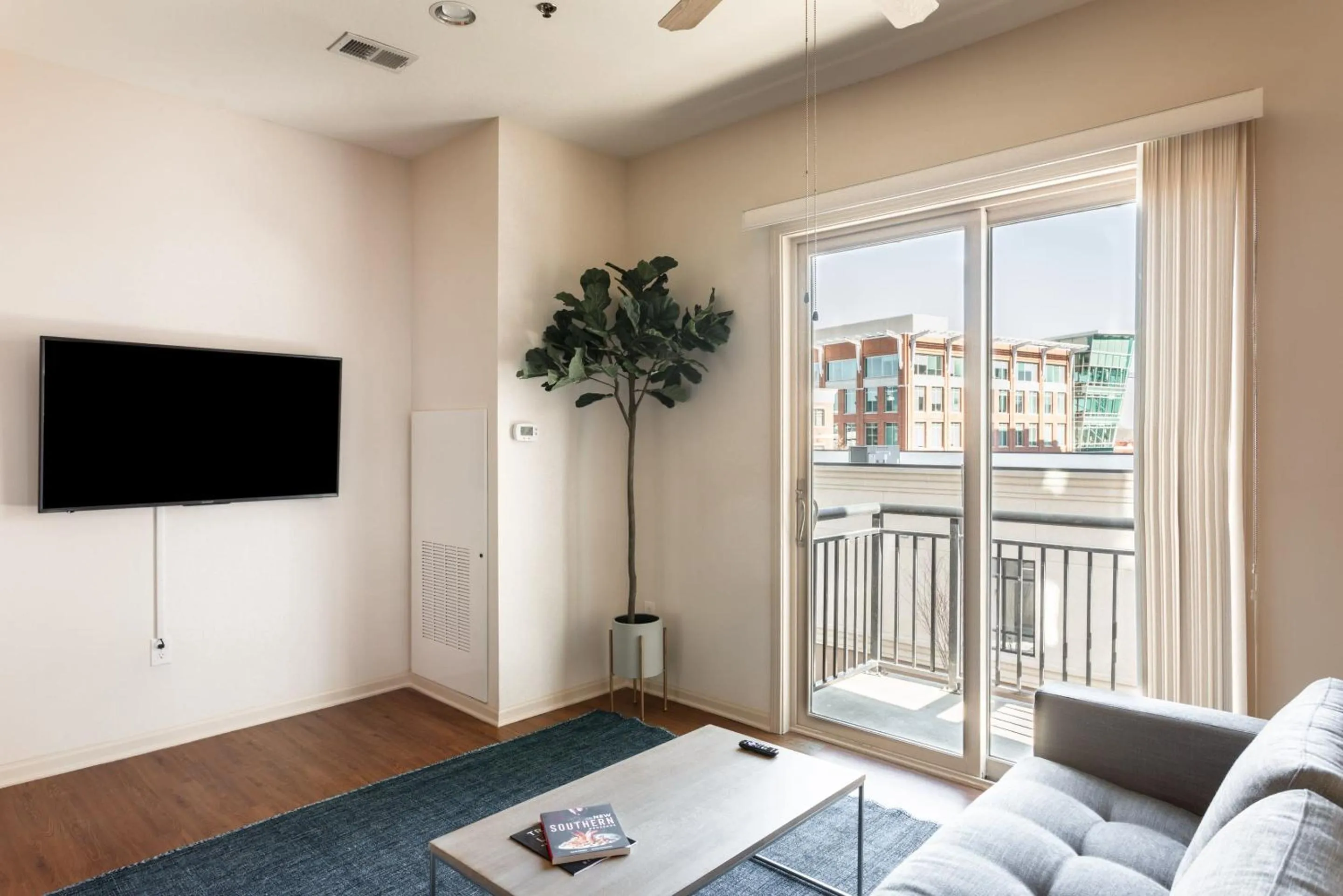 Other in Mint House Greenville Downtown By Kasa