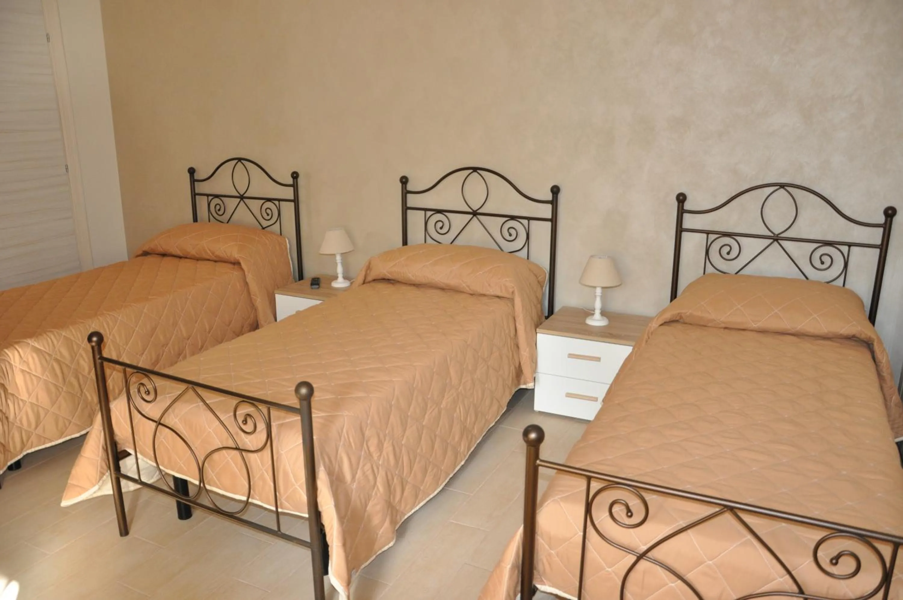Photo of the whole room, Bed in Villa Rahal