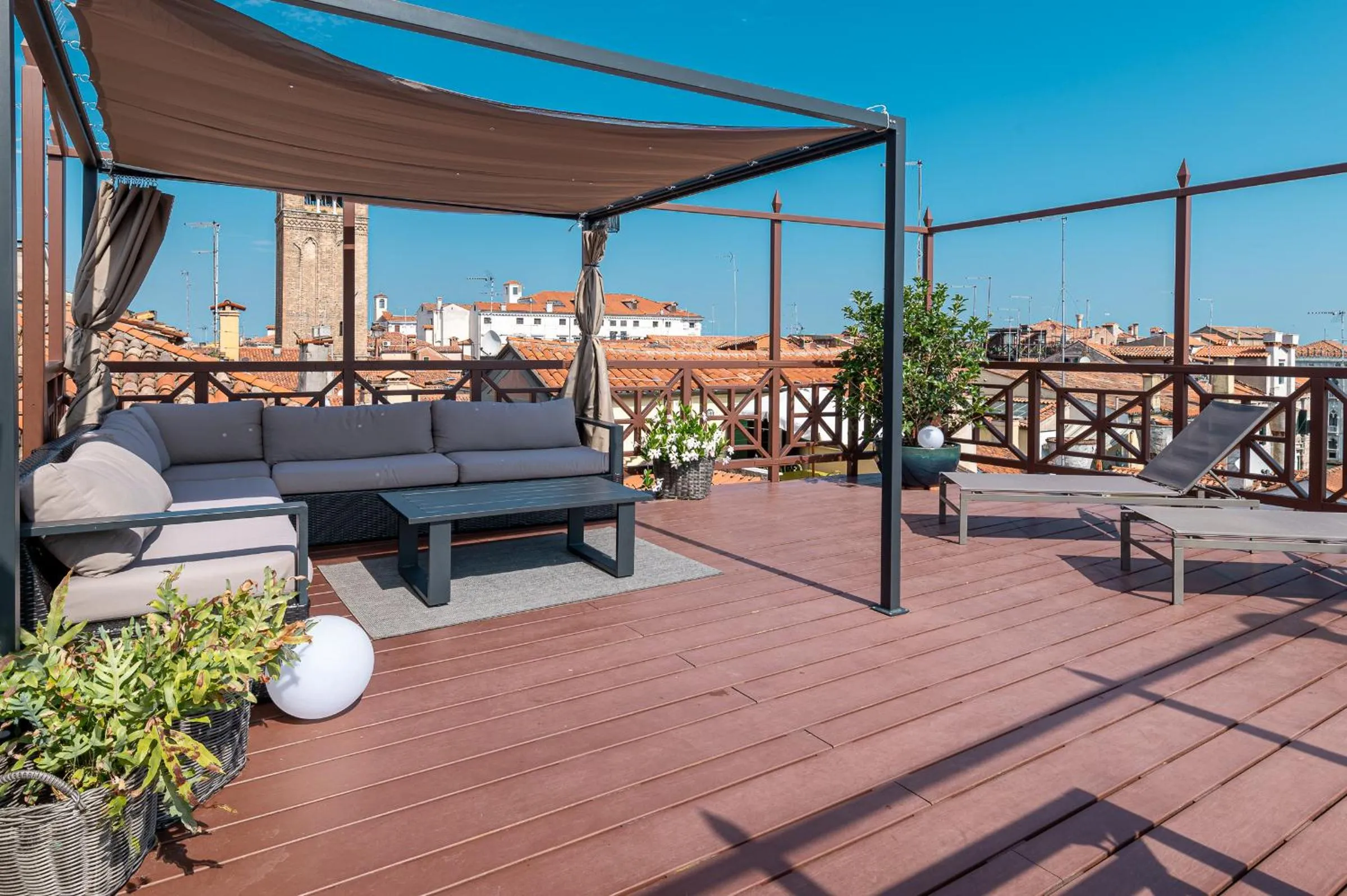 Balcony/Terrace in La Finestra sulle Beccarie