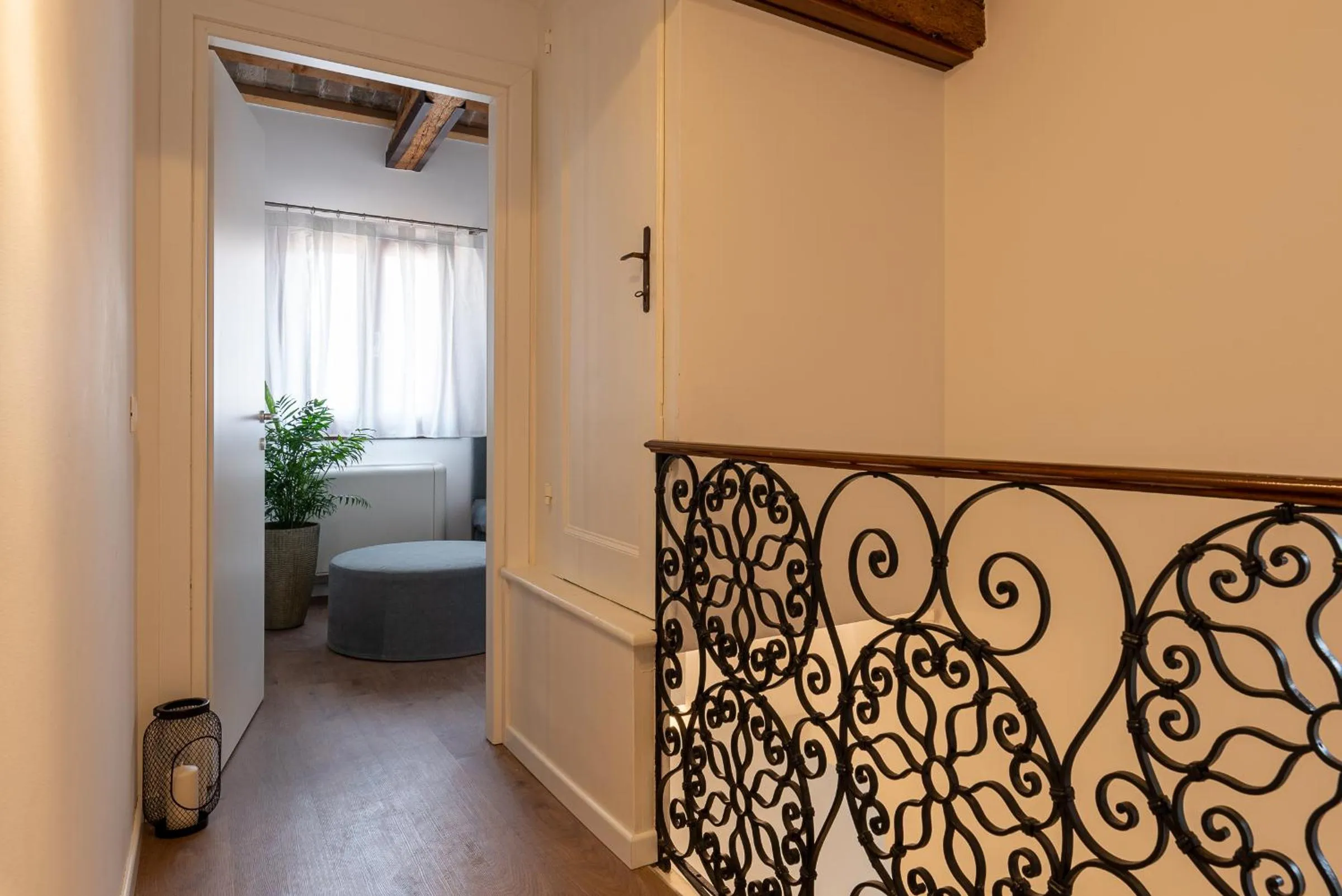 View (from property/room), Bed in La Finestra sulle Beccarie