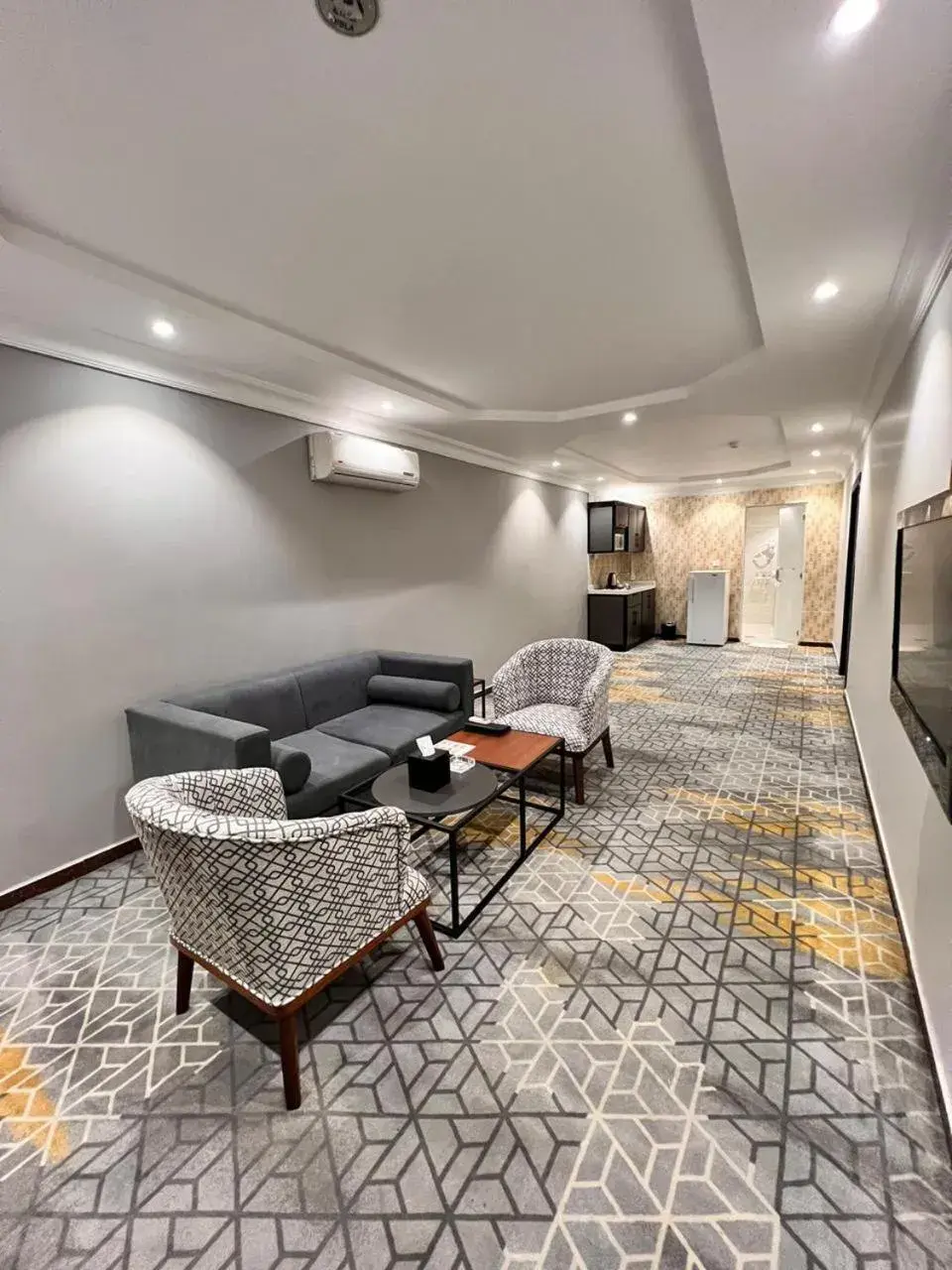 Deluxe Suite with Jacuzzi in Al Muhaidb Residence Al Maidan Deluxe Suite with Jacuzzi in Al Muhaidb Residence Al Maidan